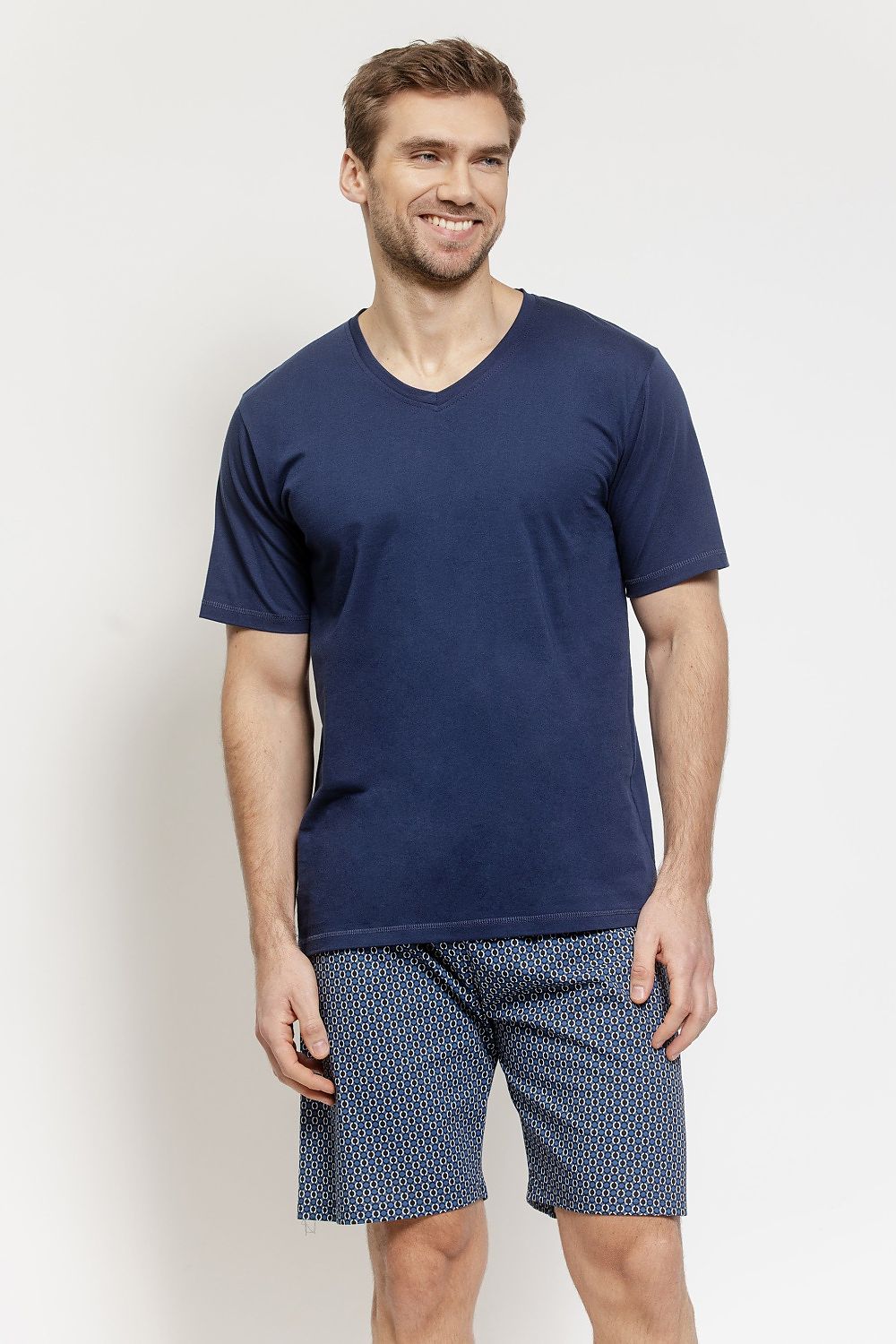 Pyjama model 225155 Taro