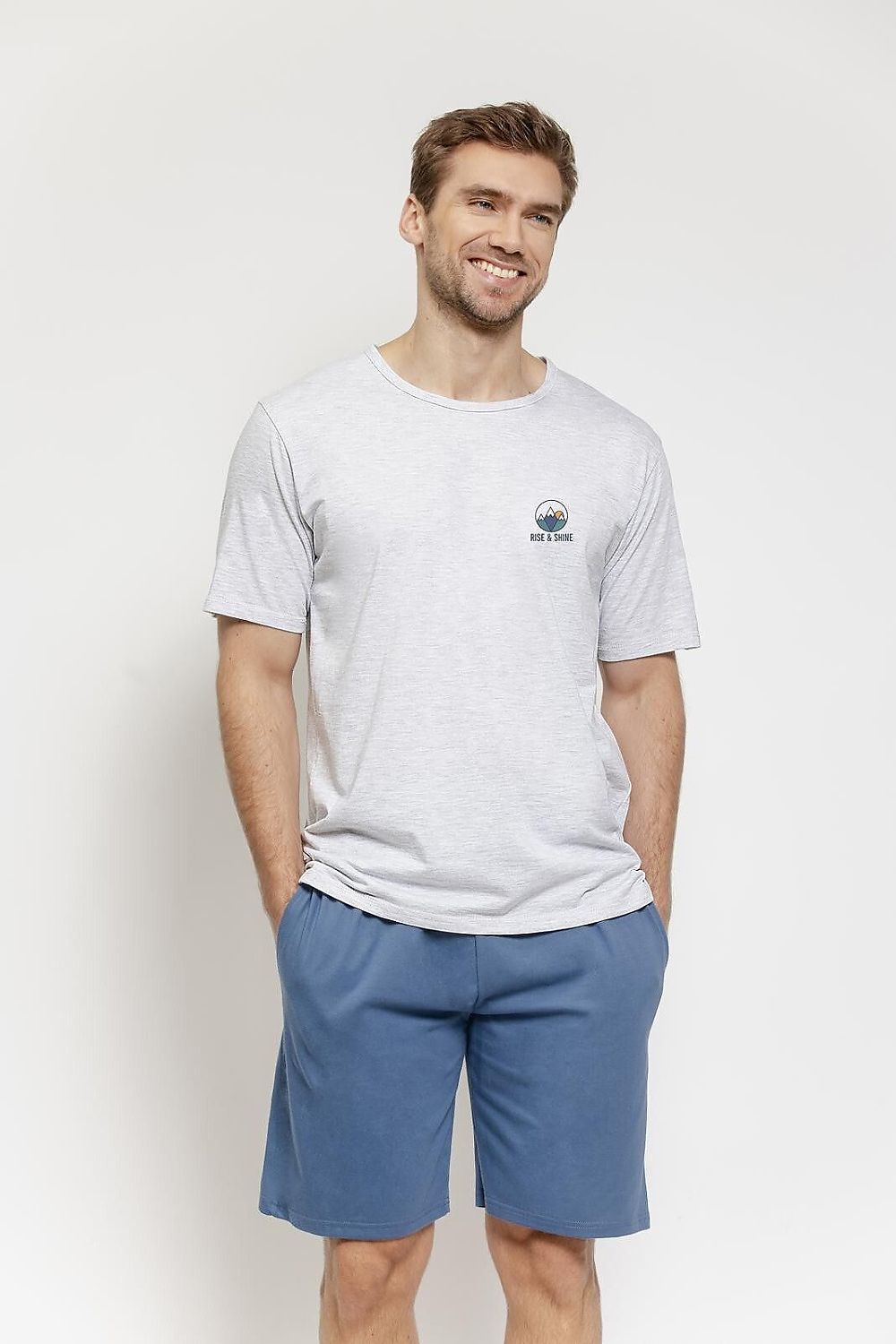 Pyjama model 225158 Taro