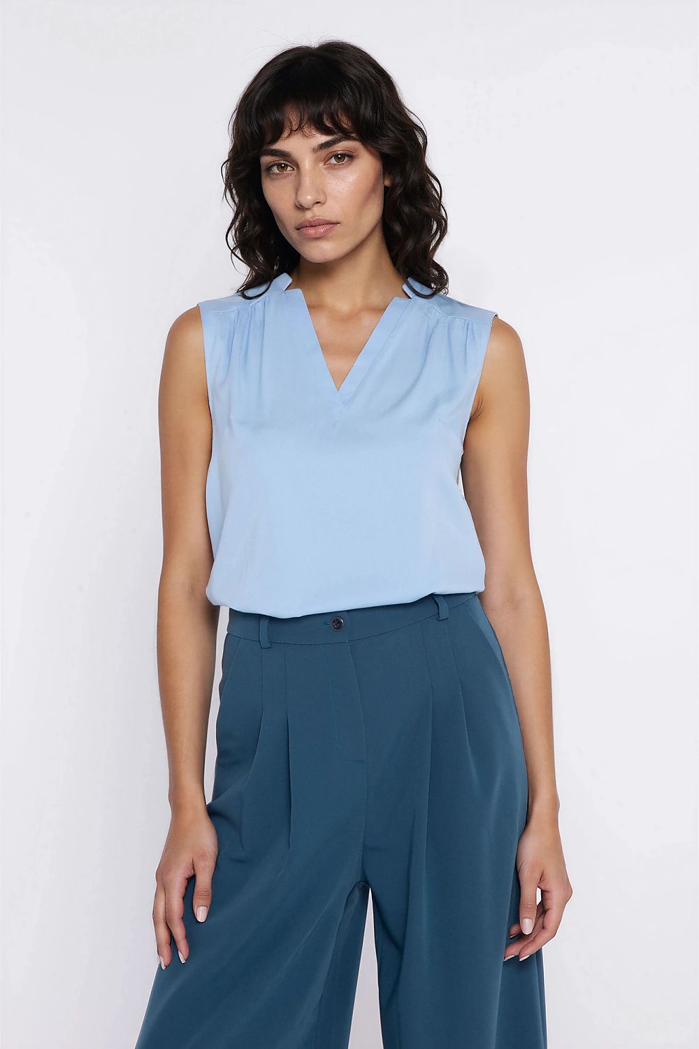 Bluse model 227158 Nife