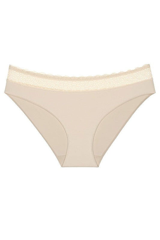 Höschen model 229515 Triumph