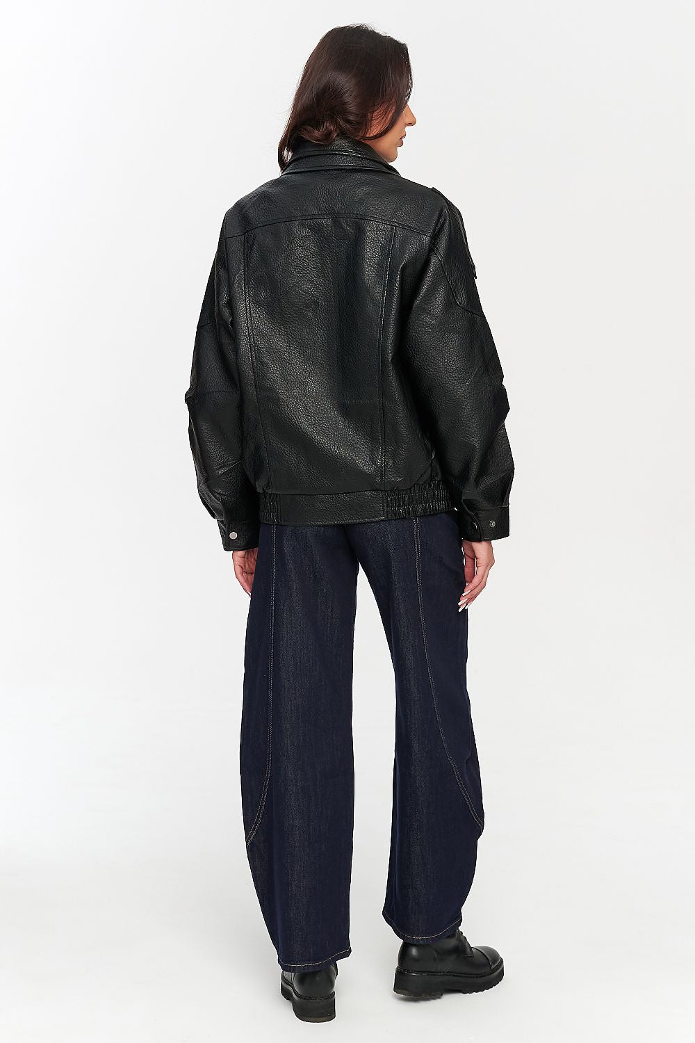 Jacke model 230865 Makadamia