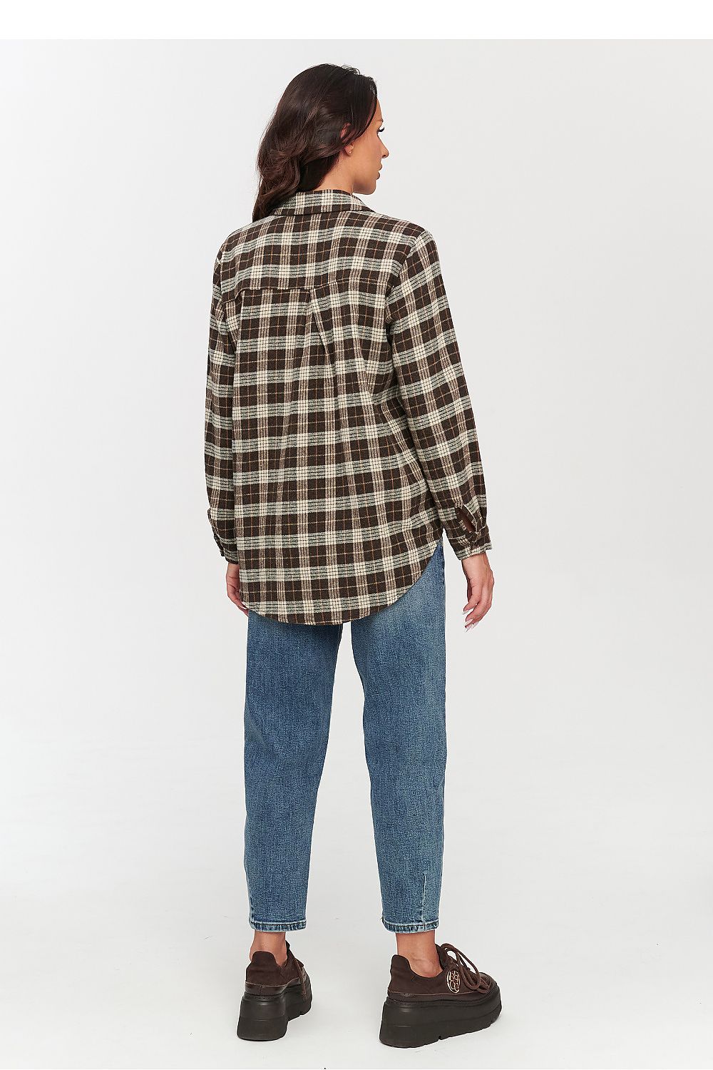 Langarm Hemd model 231012 Makadamia