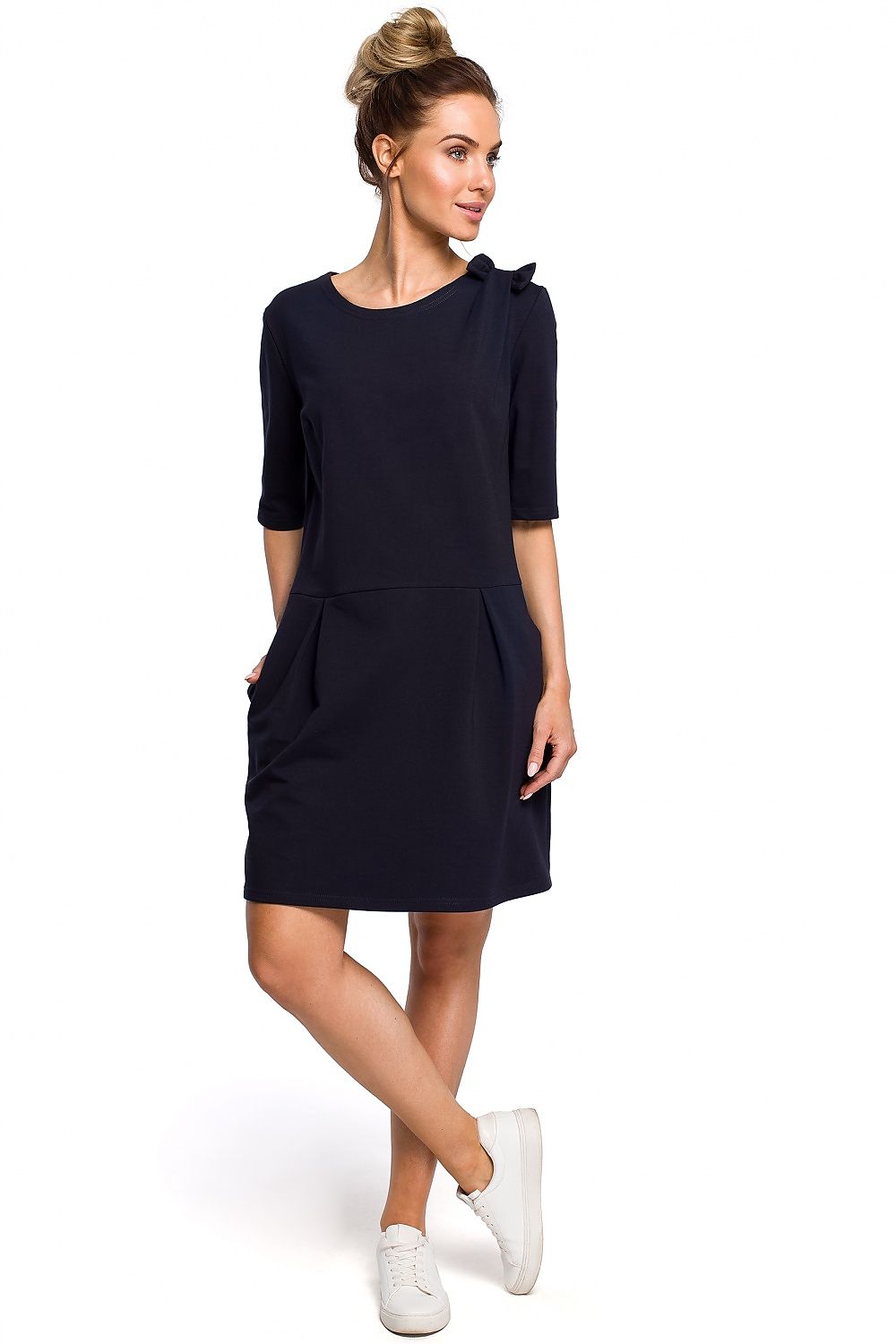 Alltagskleid model 127558 Moe