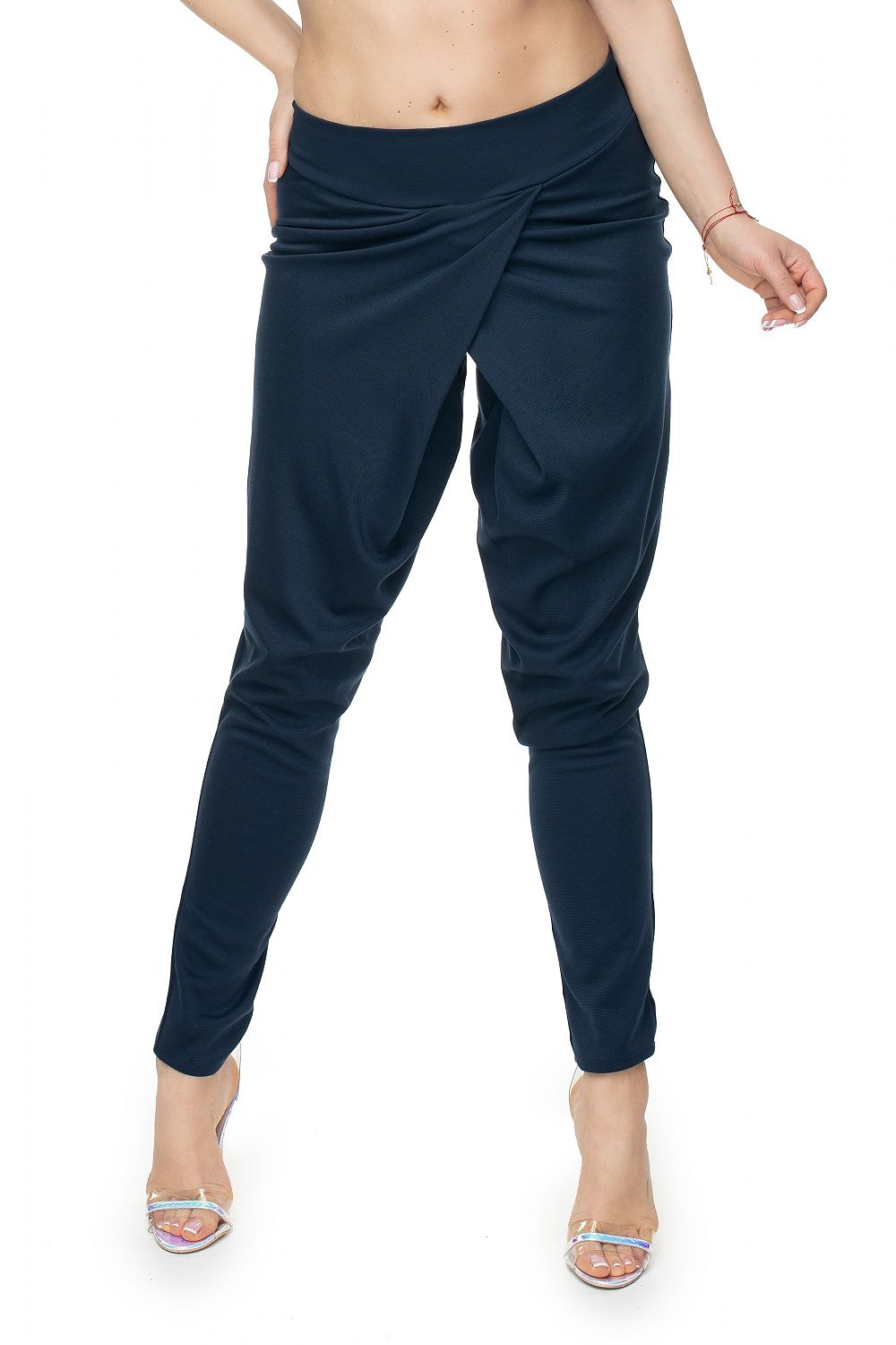 Lange Hose model 131933 PeeKaBoo