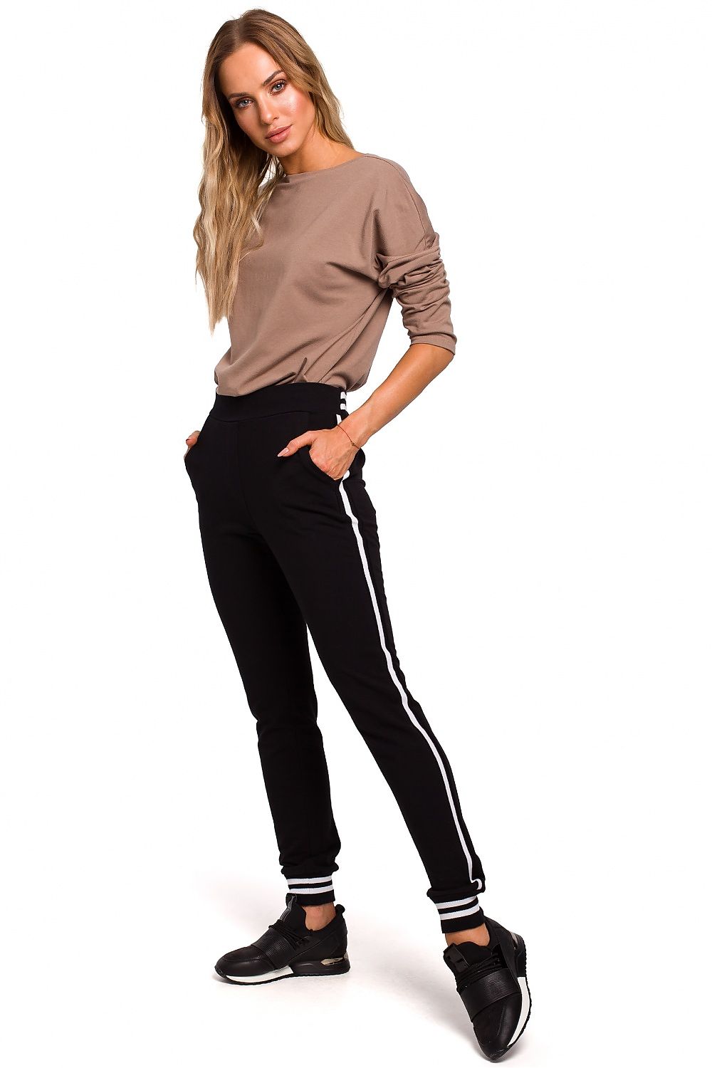 Damen Hose model 135474 Moe