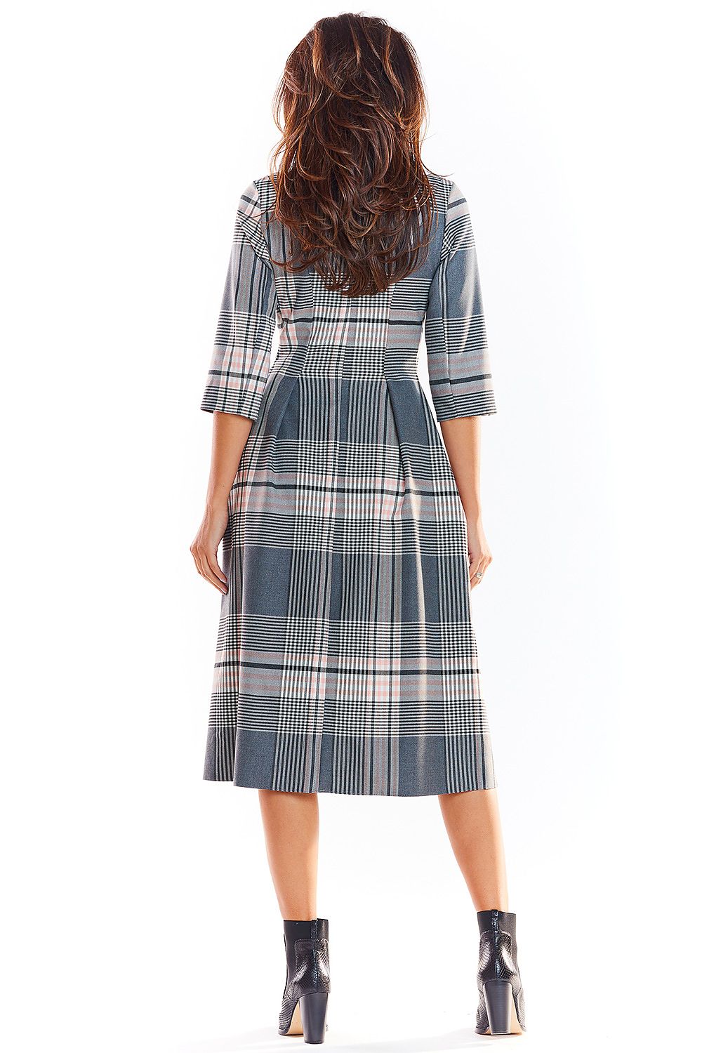 Alltagskleid model 139555 awama