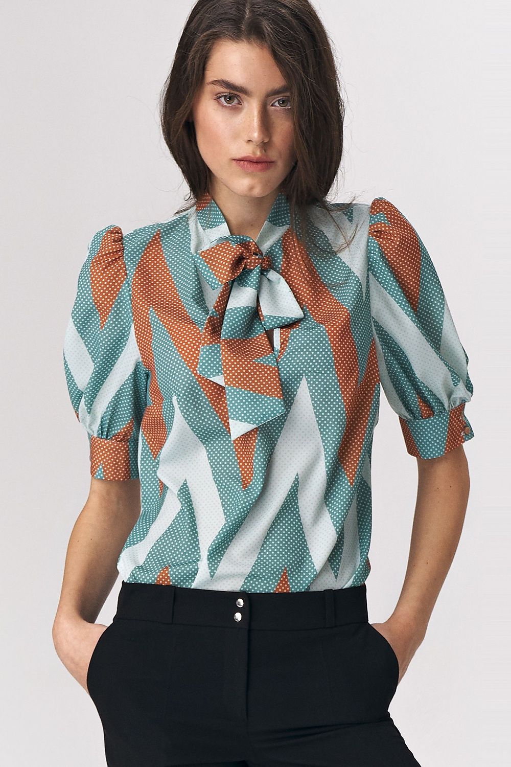 Bluse model 141291 Nife