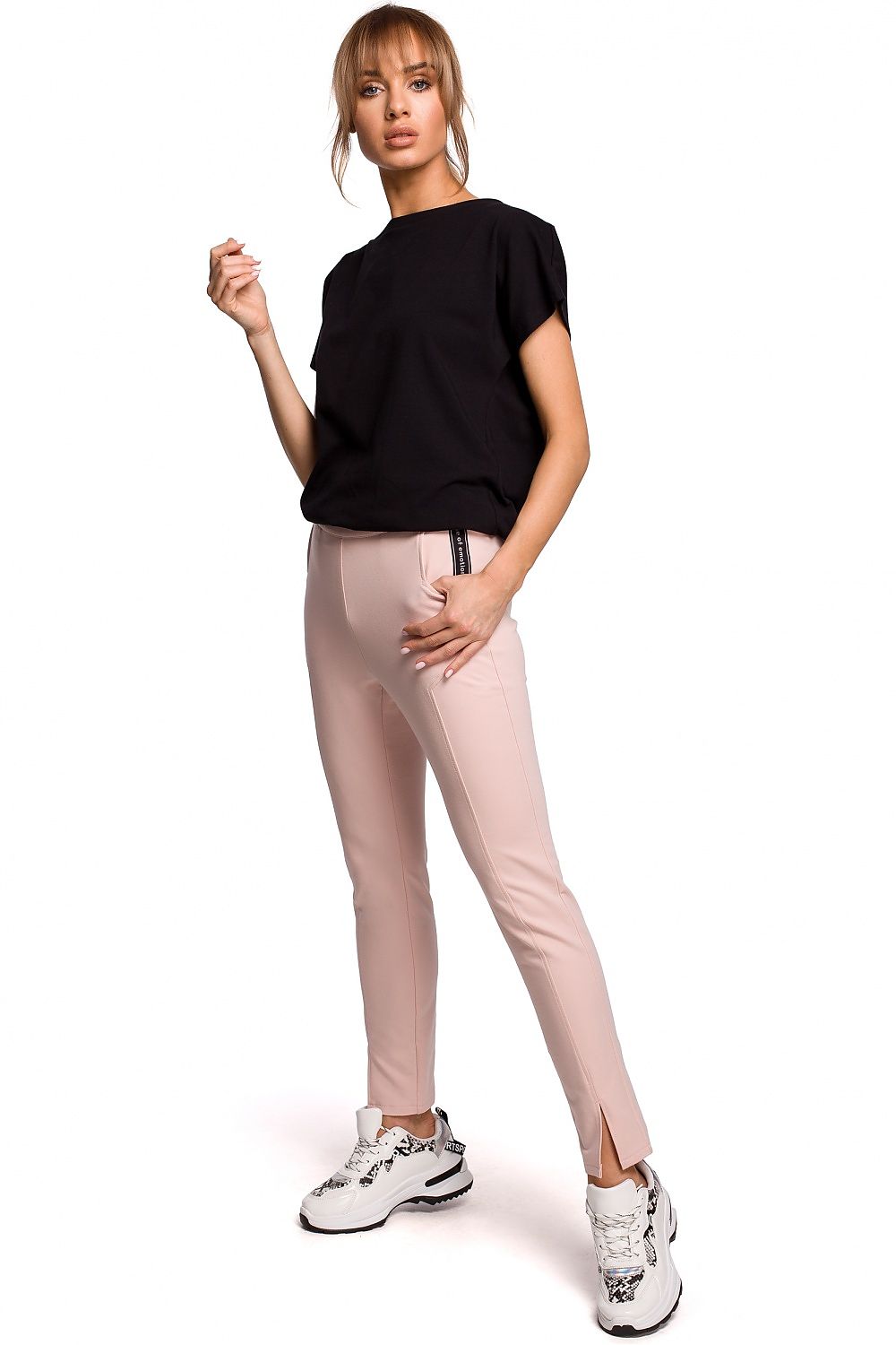 Lange Hose model 142272 Moe