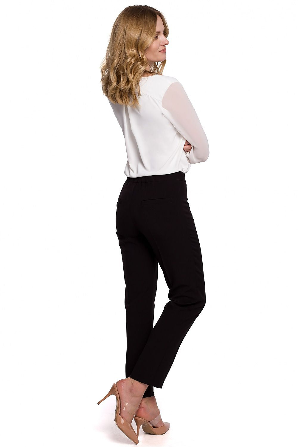 Lange Hose model 142973 Makover