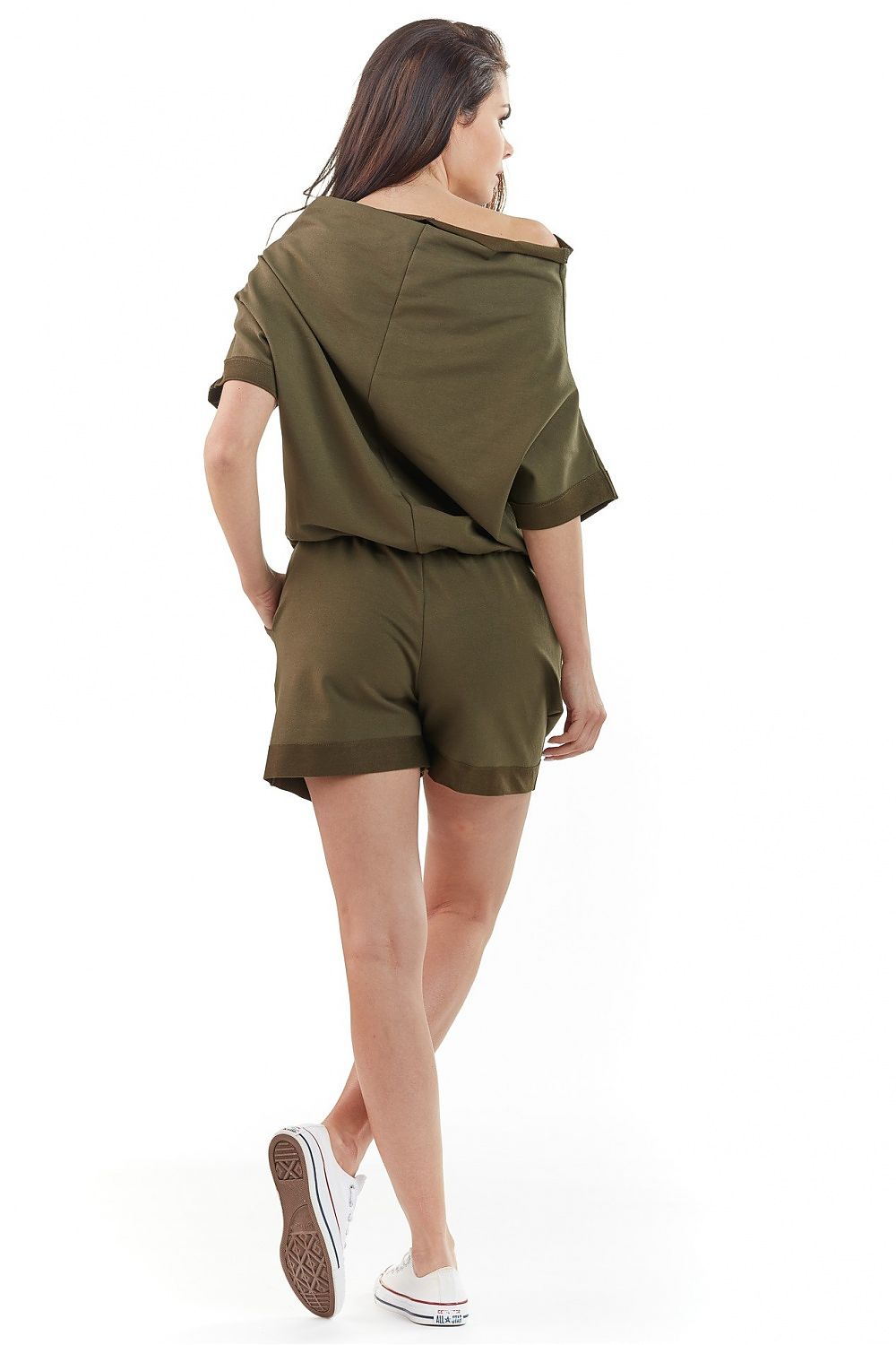 Overall model 144689 awama
