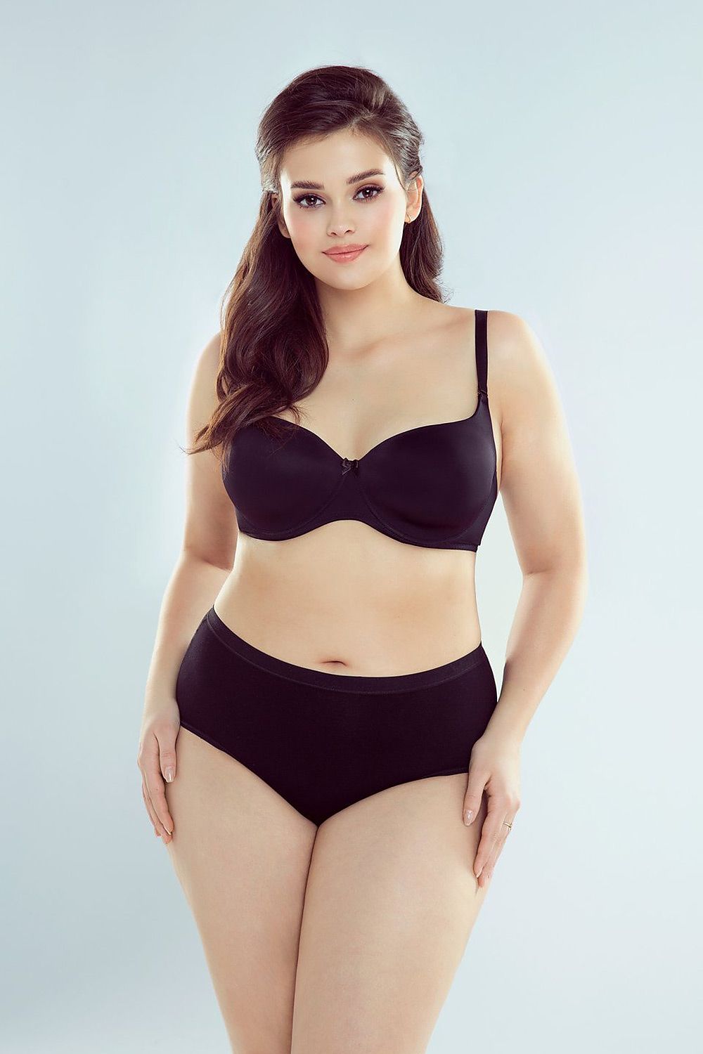 Höschen model 110860 Eldar