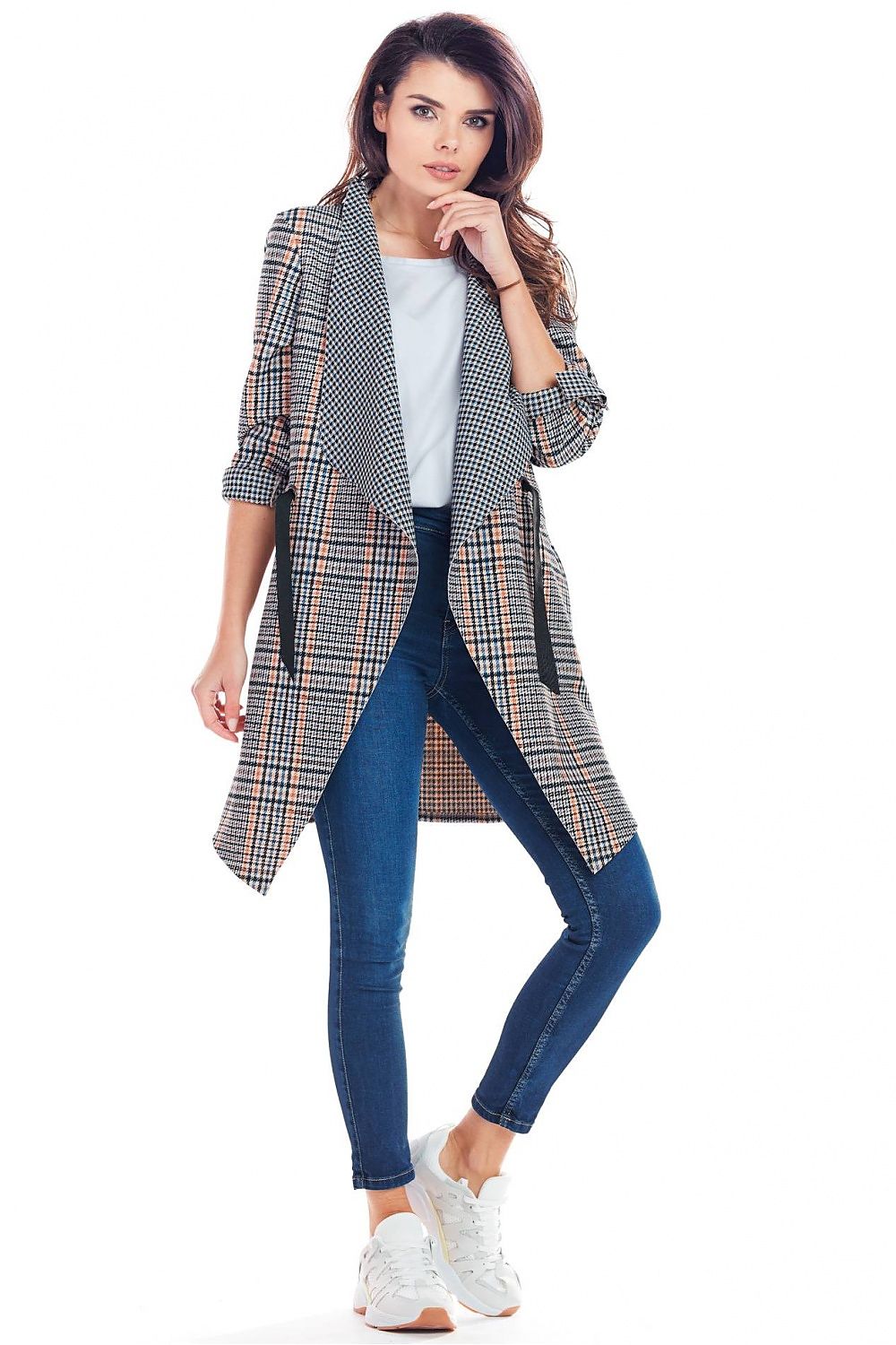 Jacke model 148983 awama