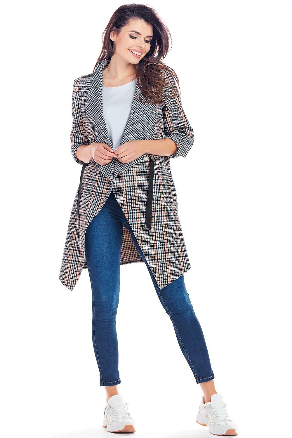 Jacke model 148983 awama
