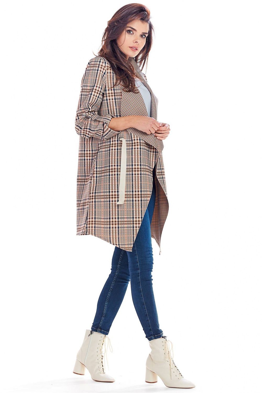 Jacke model 148984 awama
