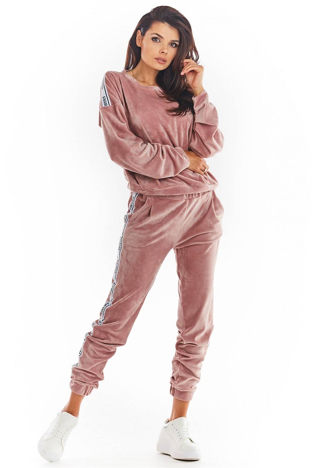 Sweater model 149765 awama