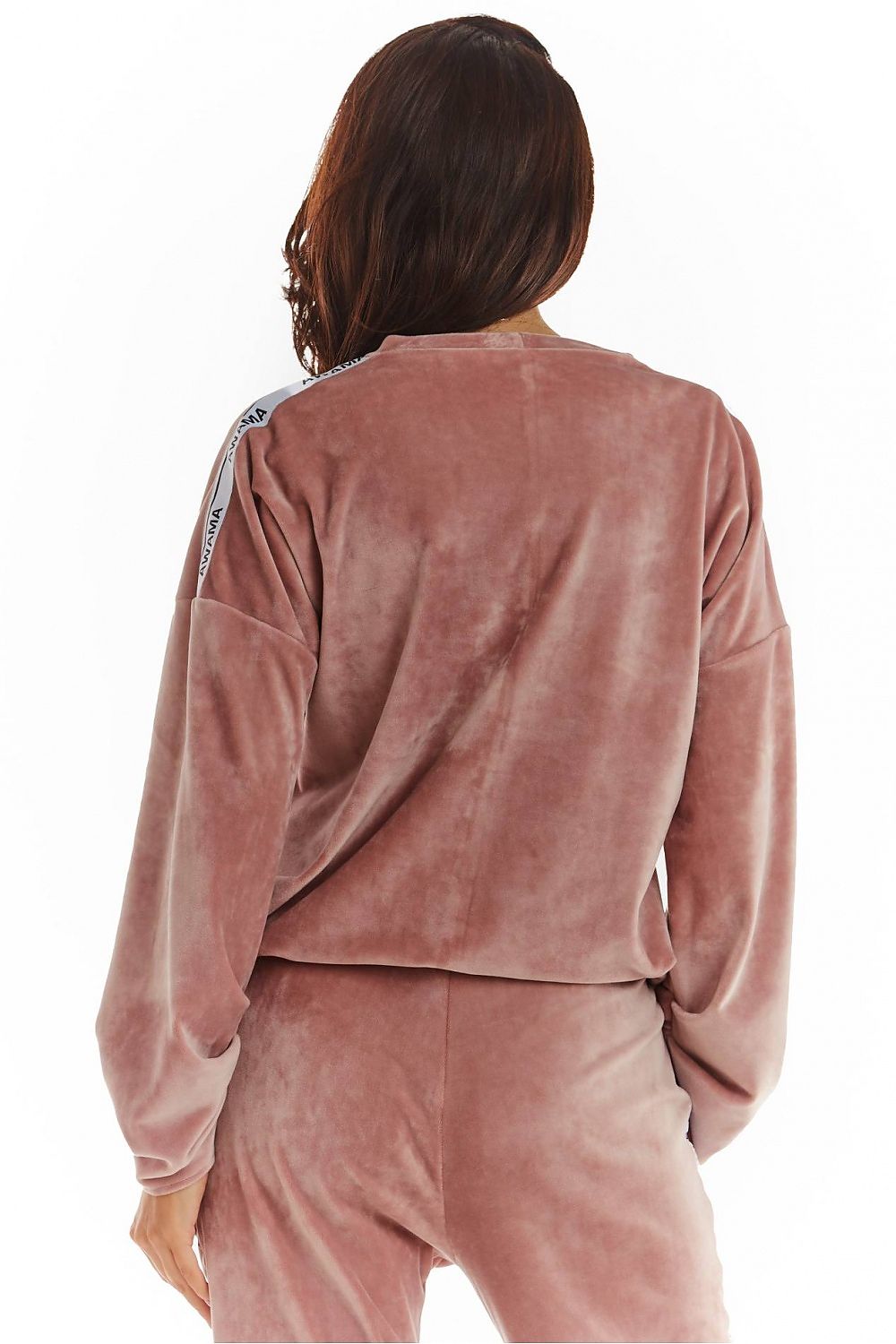 Sweater model 149765 awama