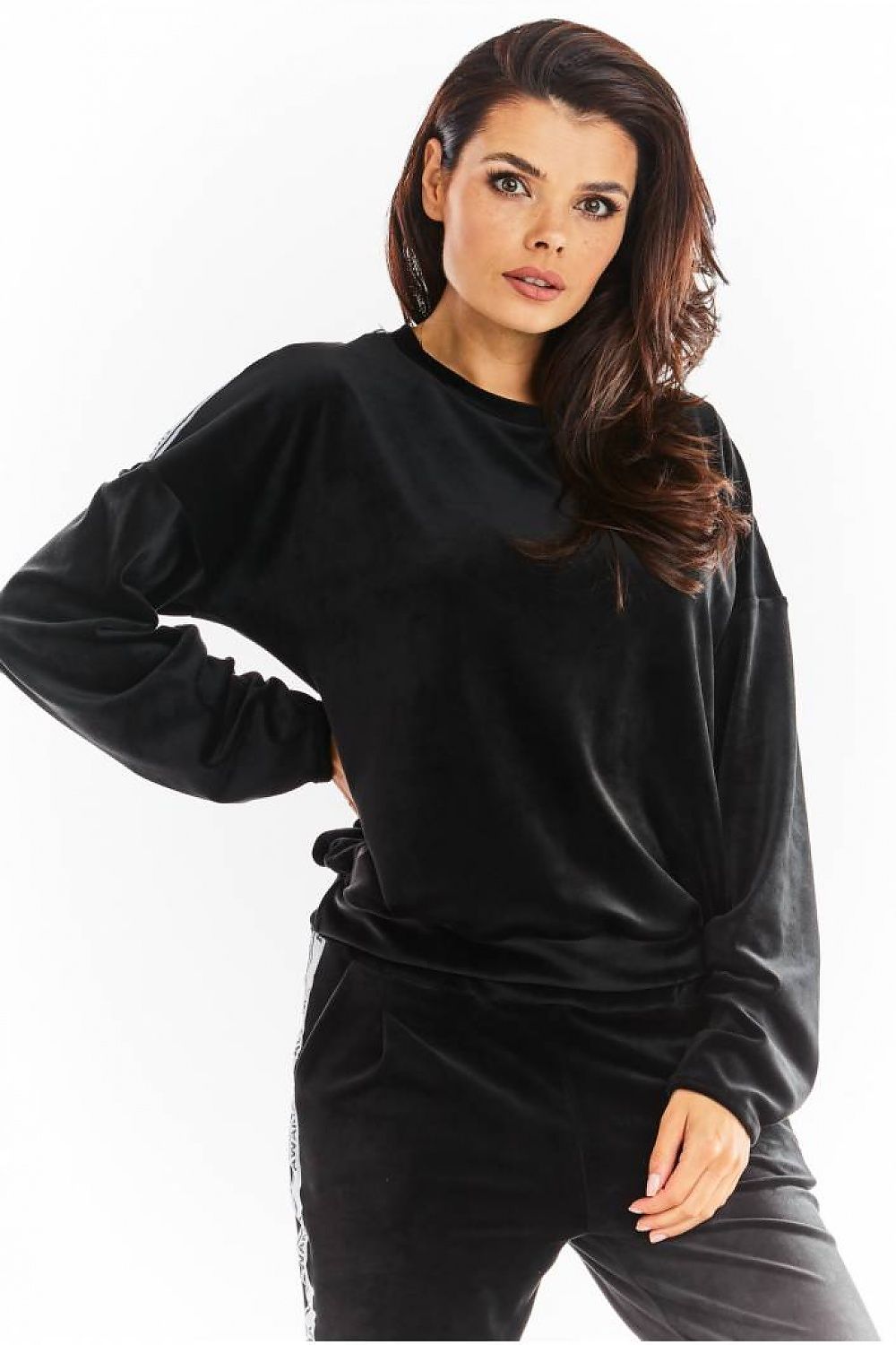 Sweater model 149767 awama