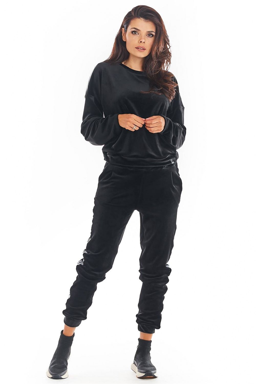 Sweater model 149767 awama