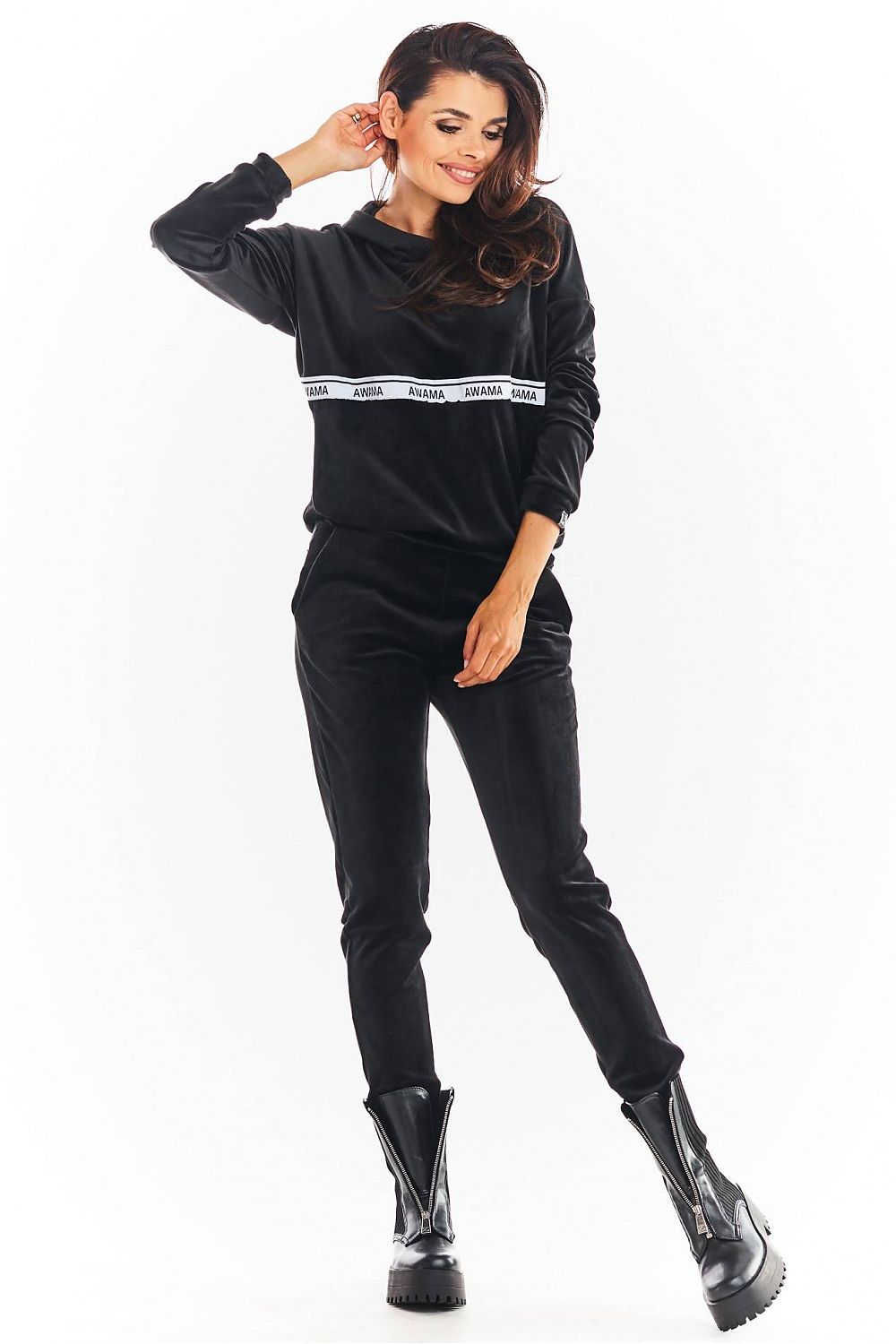 Sweater model 149791 awama