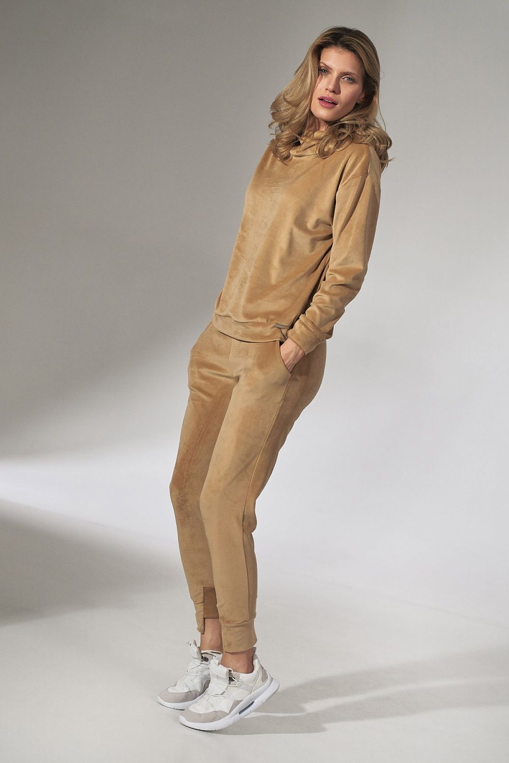 Sweater model 151808 Figl