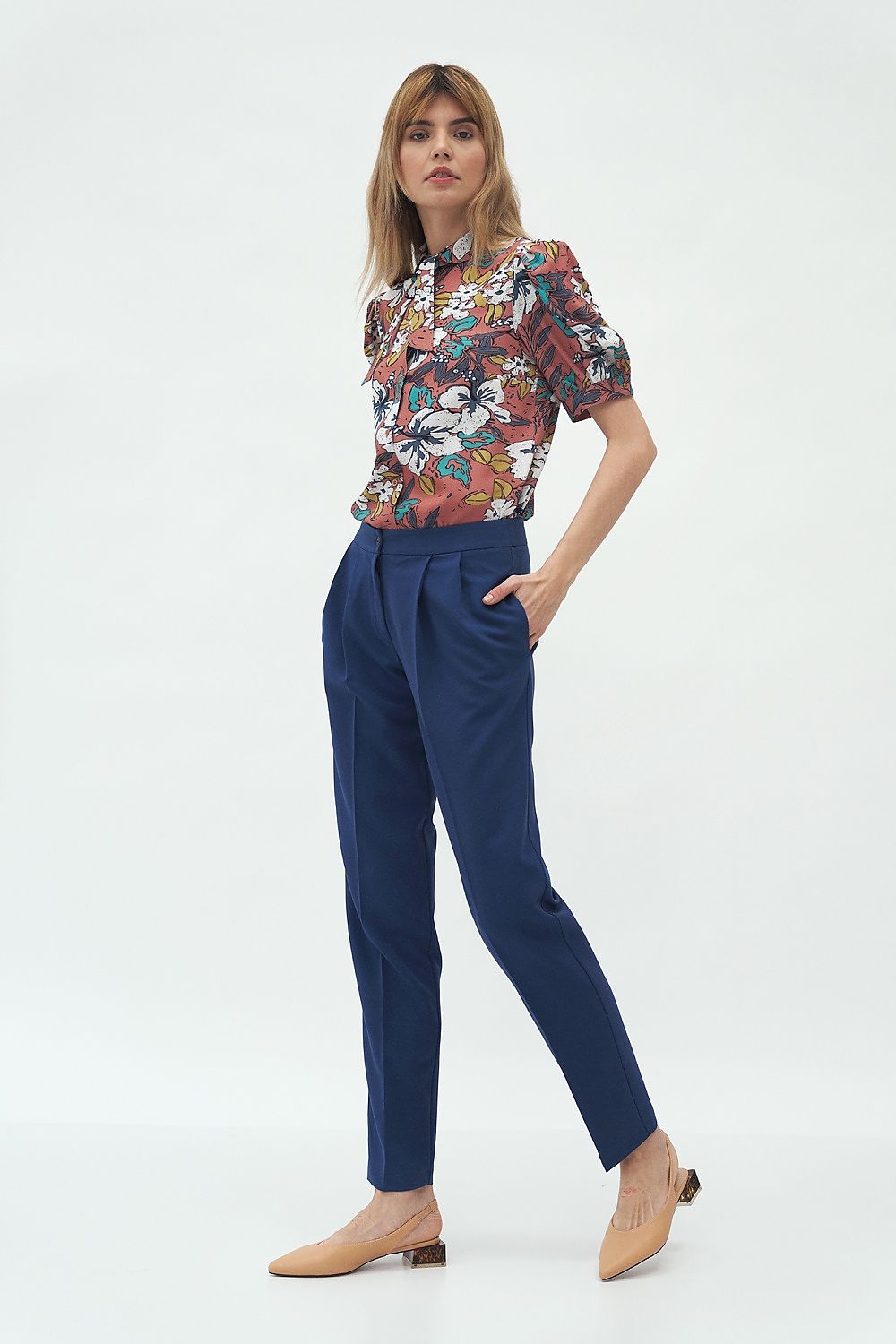 Damen Hose model 152501 Nife