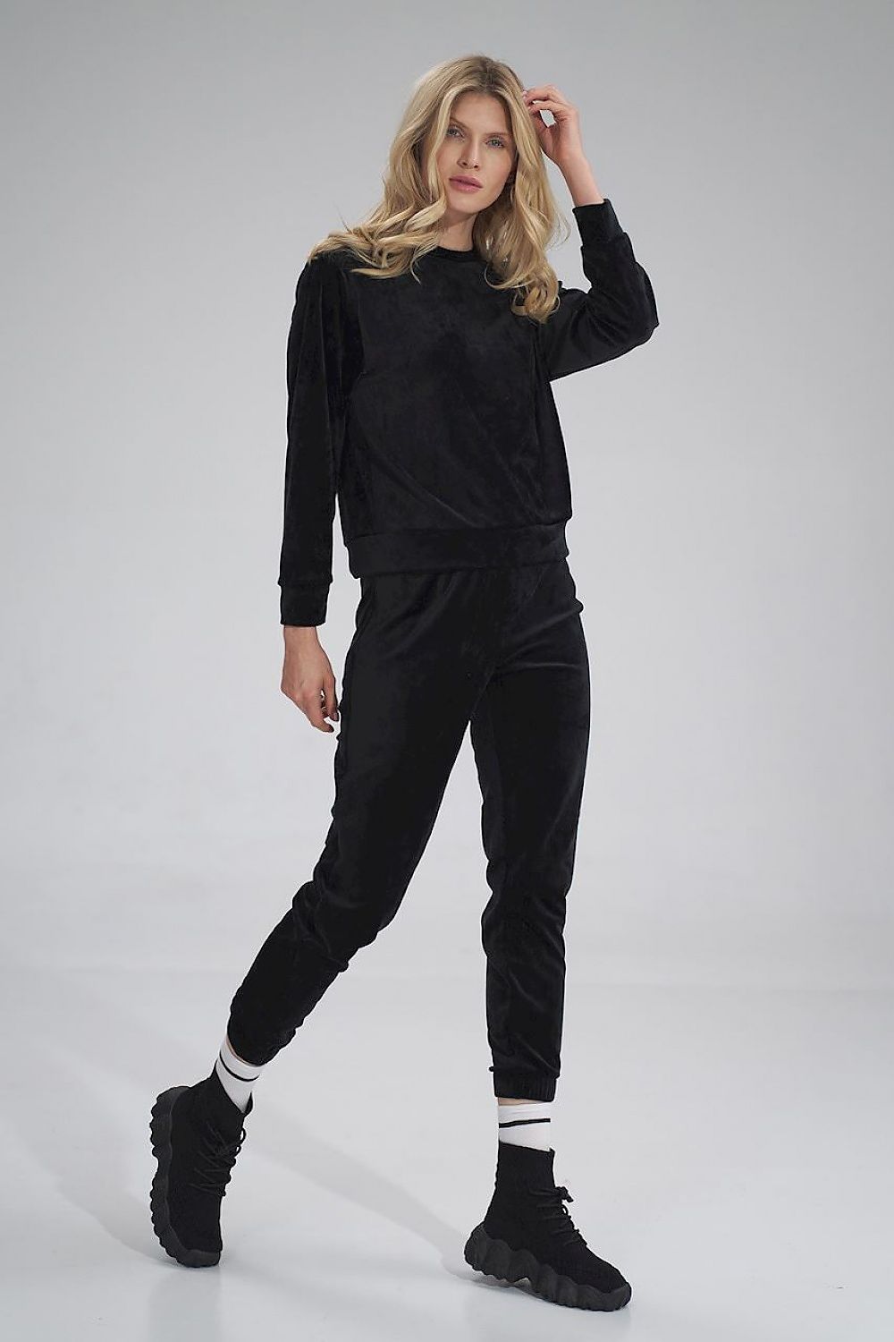 Sportanzug Hosen model 154665 Figl