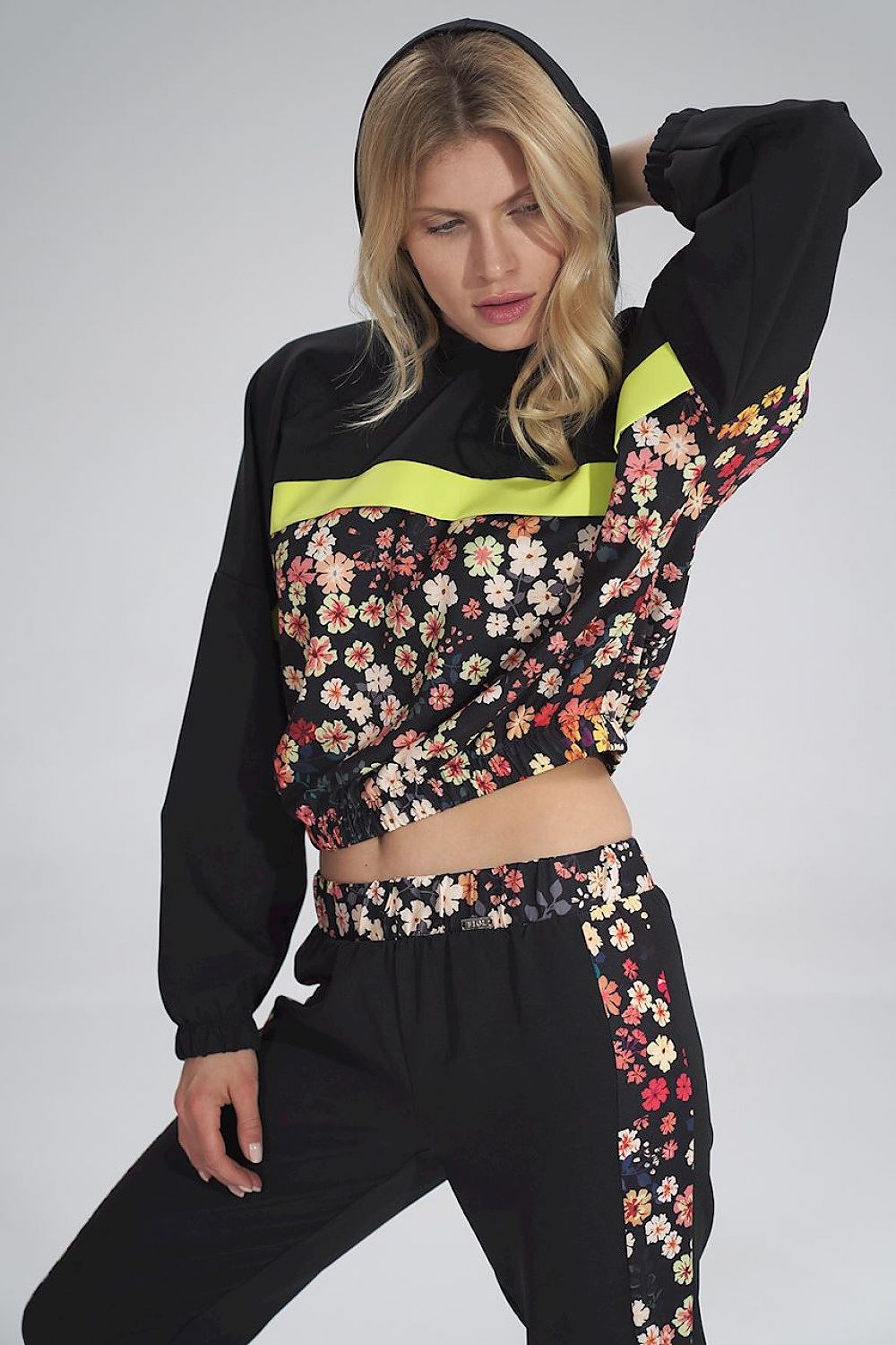 Sweater model 154682 Figl