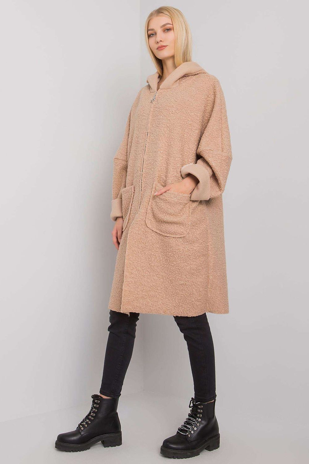 Mantel model 159760 Och Bella