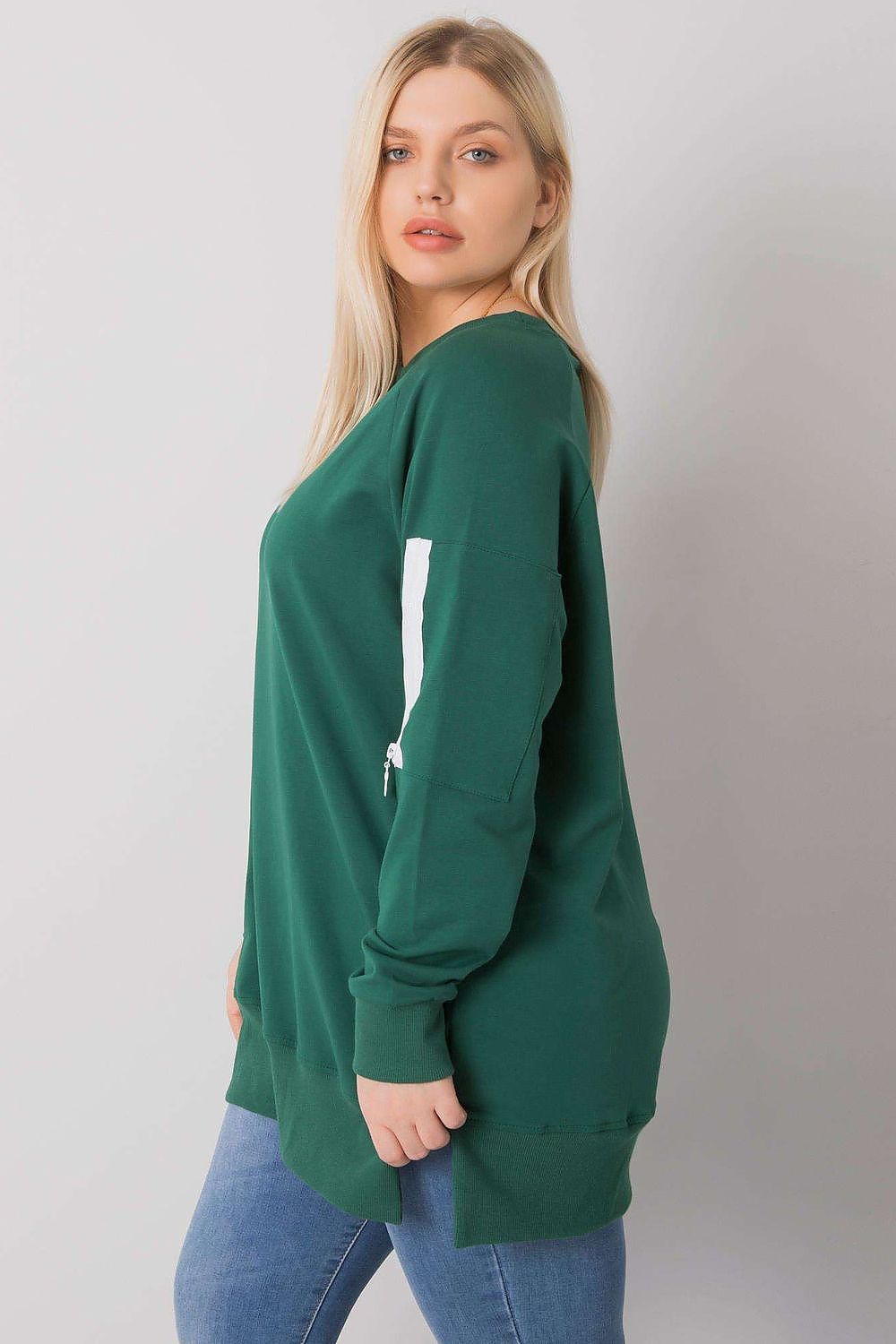Sweater model 160047 Relevance