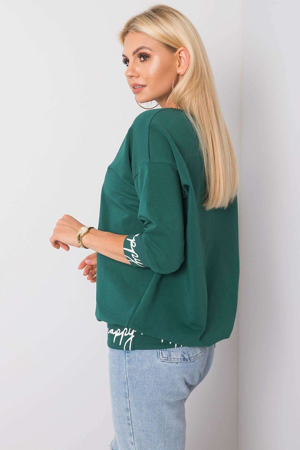 Sweater model 160069 Relevance