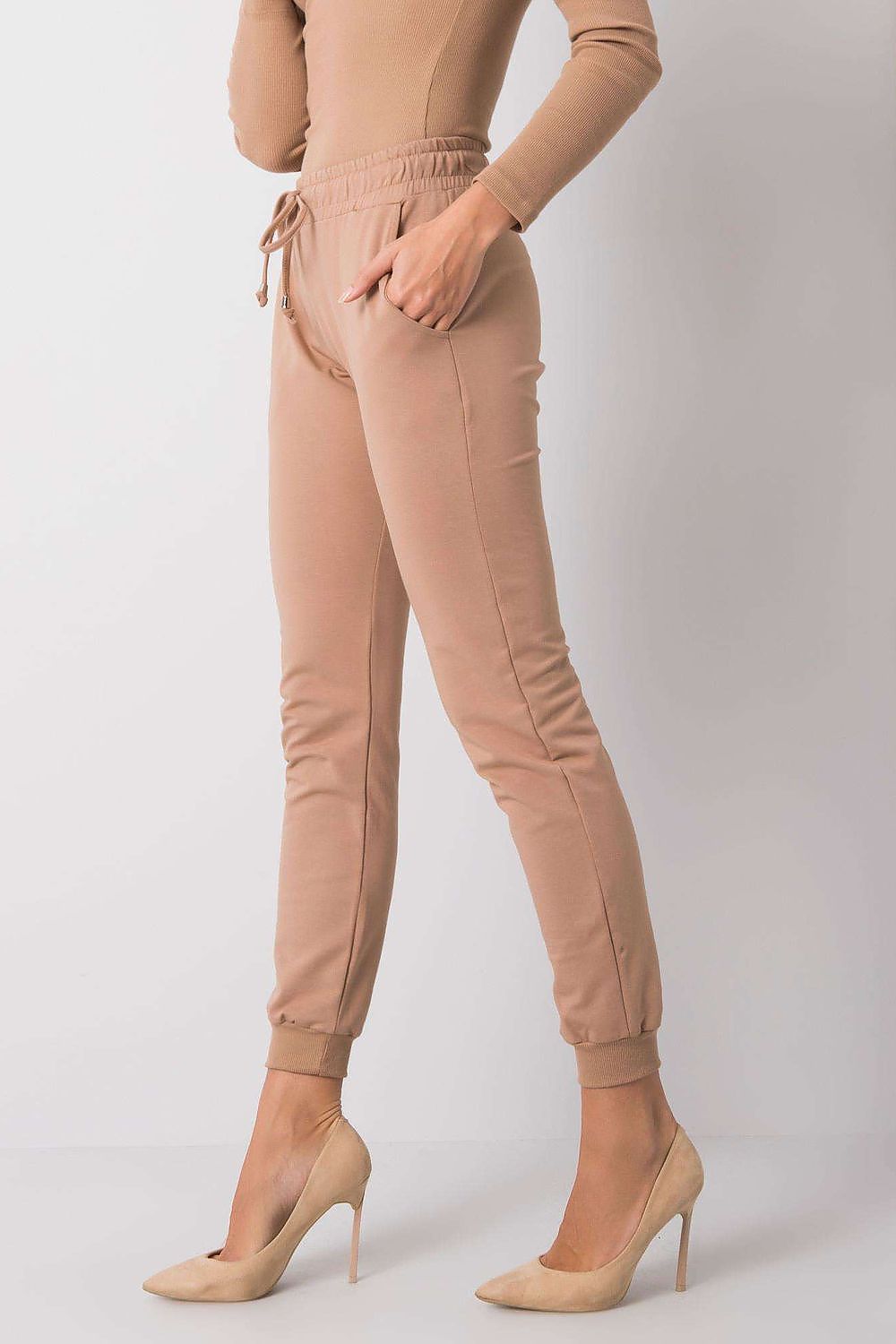 Sportanzug Hosen model 161322 BFG
