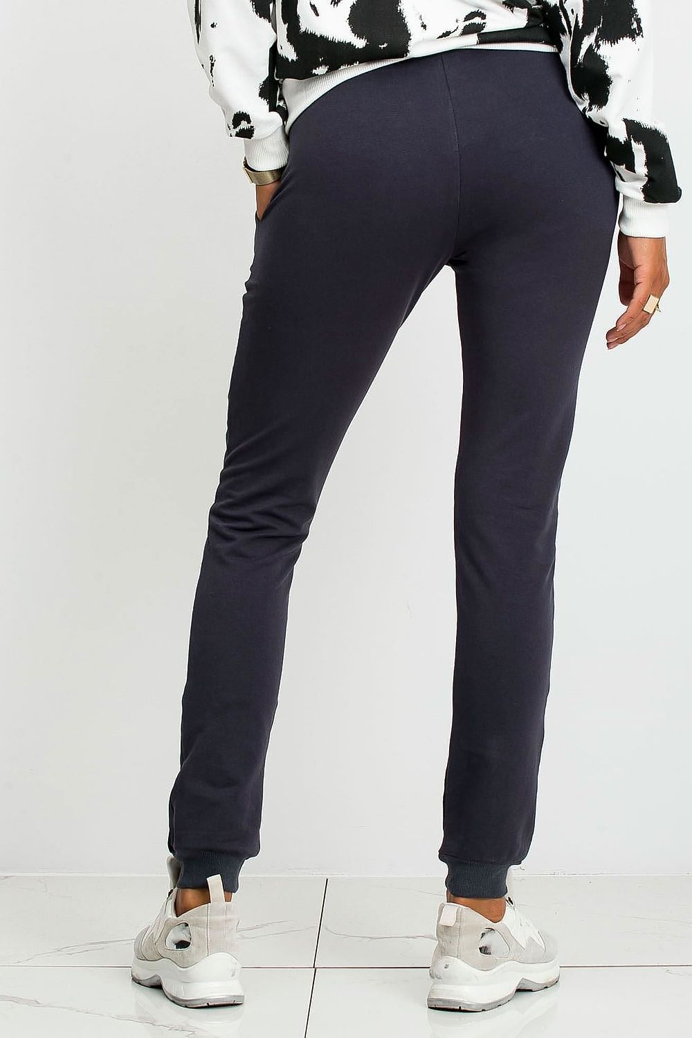 Sportanzug Hosen model 161326 BFG