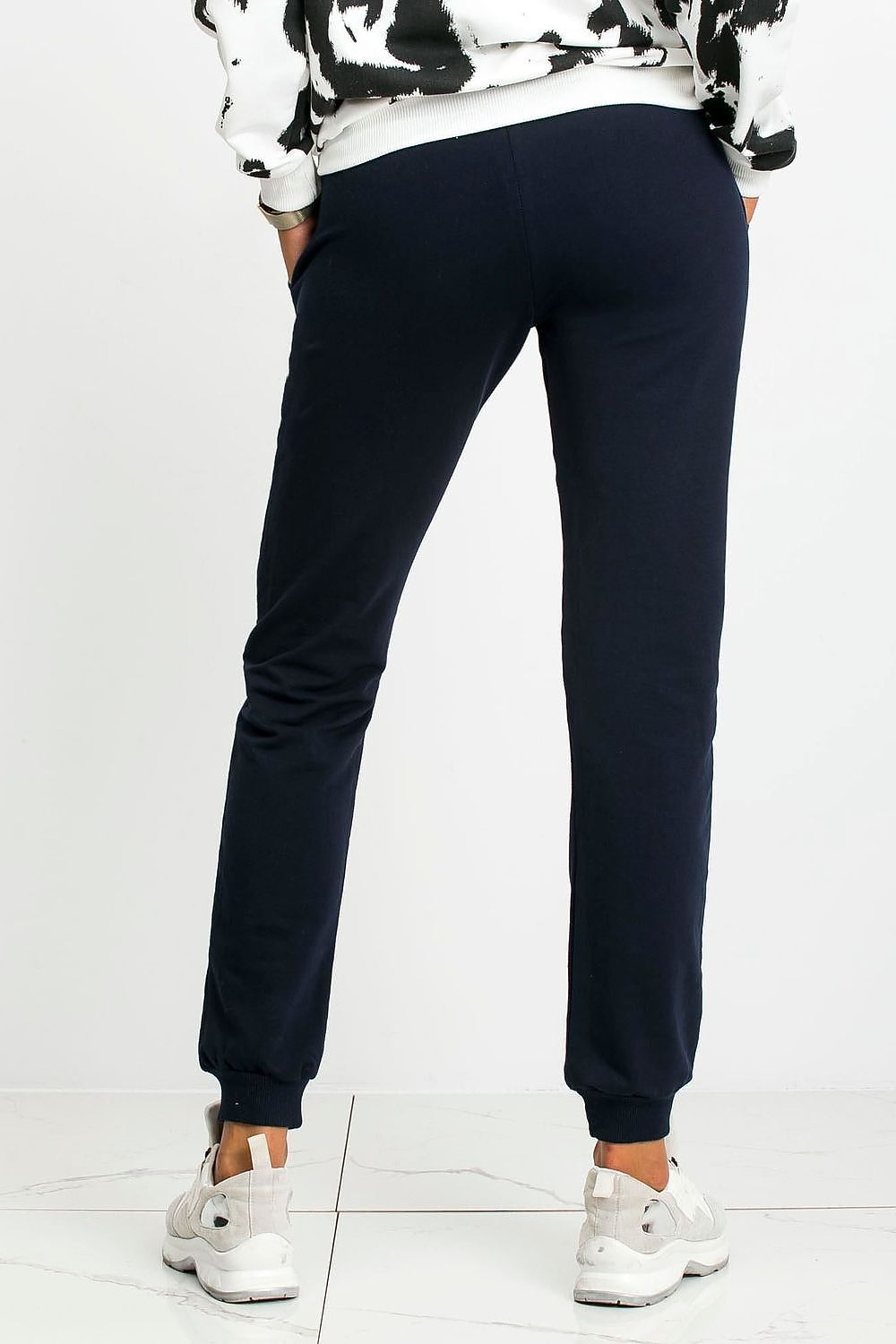 Sportanzug Hosen model 161327 BFG