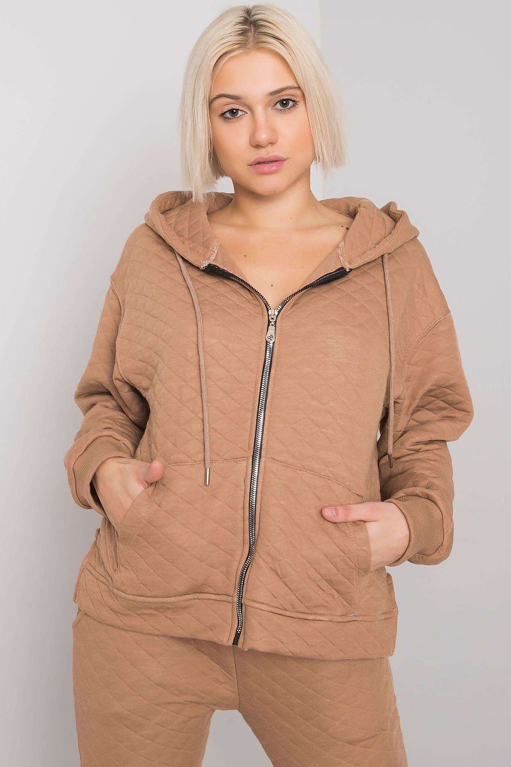 Sweater model 161345 BFG