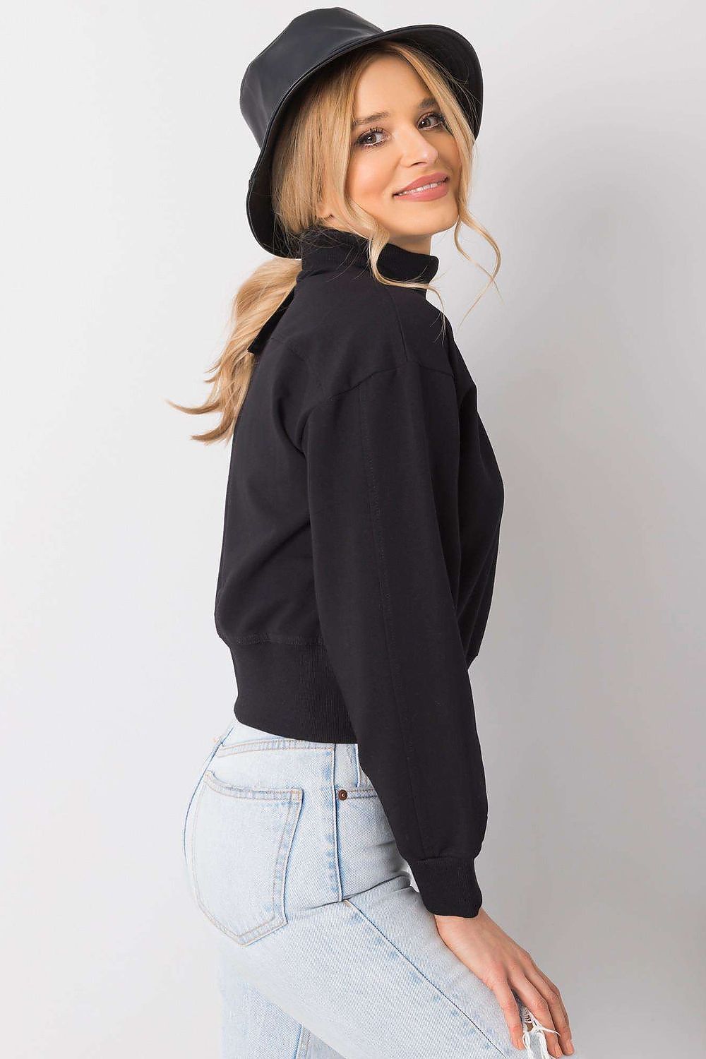 Sweater model 161485 BFG