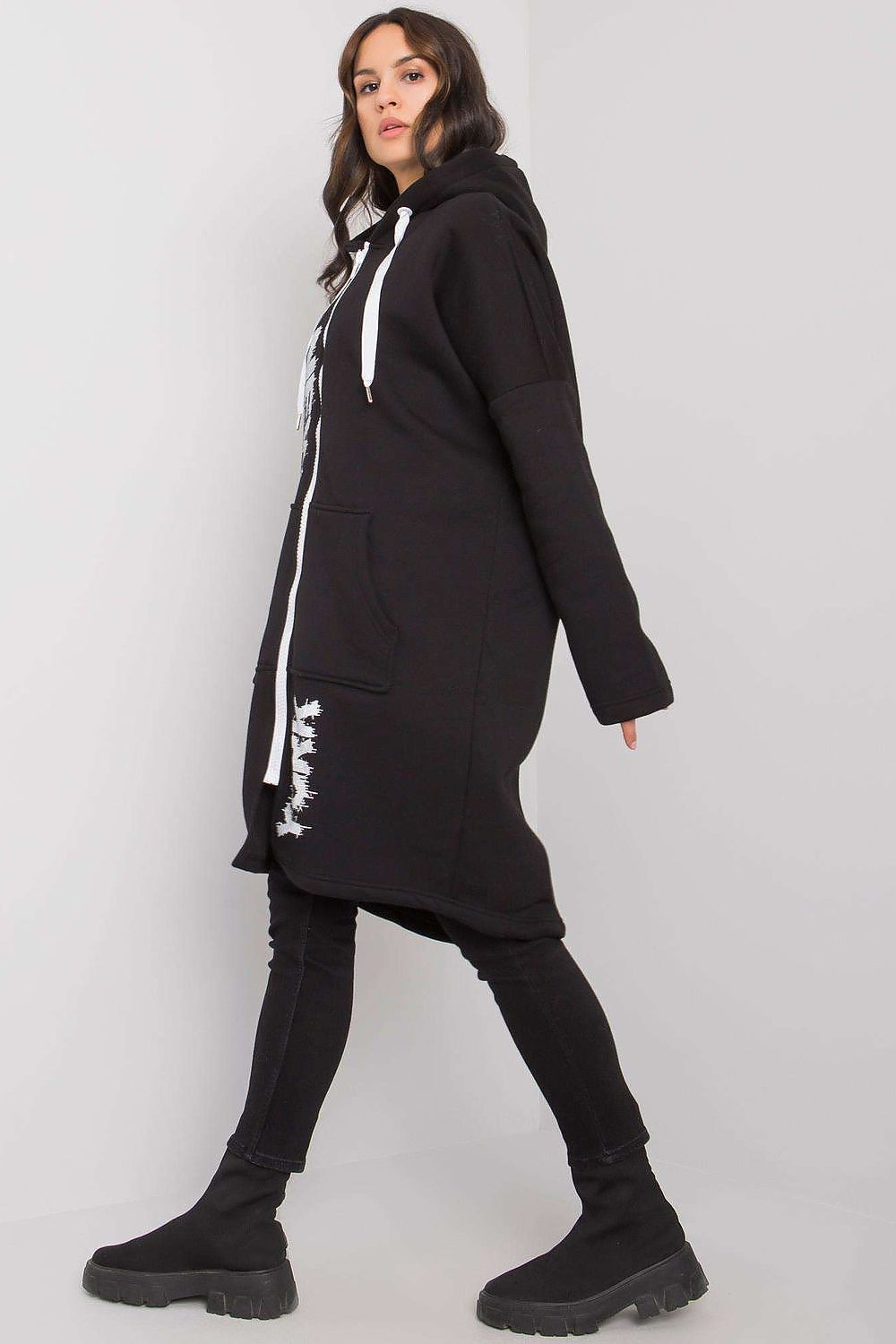 Sweater model 162943 Relevance