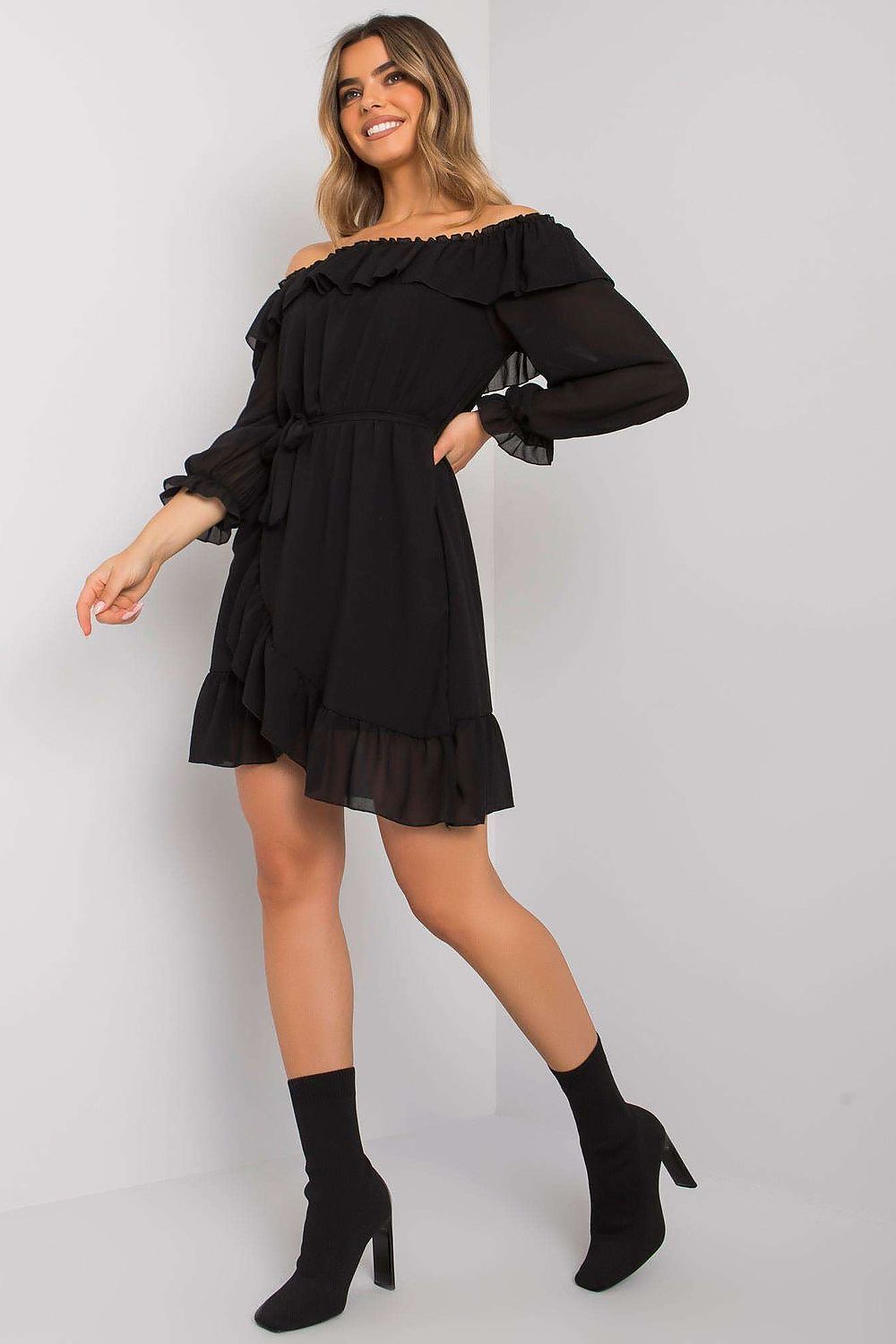 Alltagskleid model 166071 Och Bella