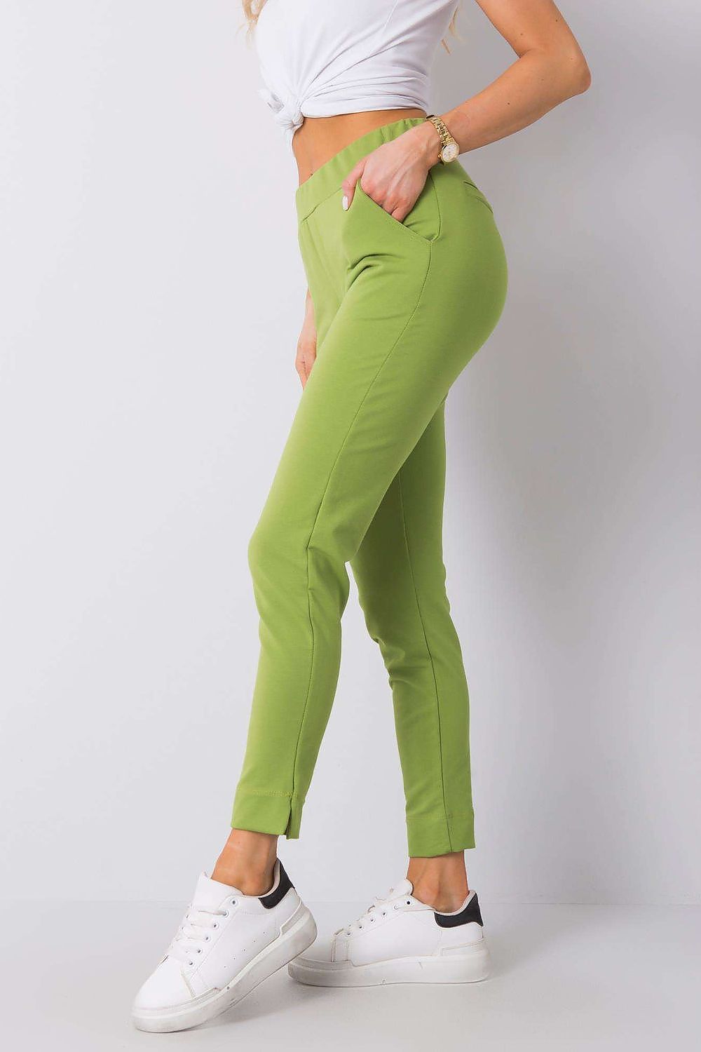Sportanzug Hosen model 166239 BFG