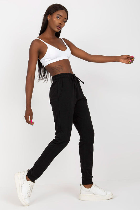 Sportanzug Hosen model 169722 BFG