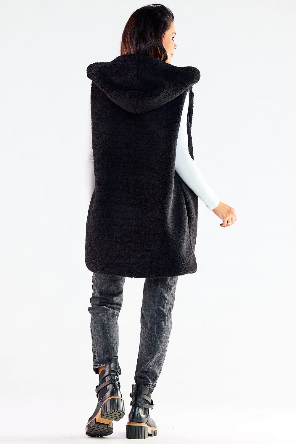 Weste model 173893 awama