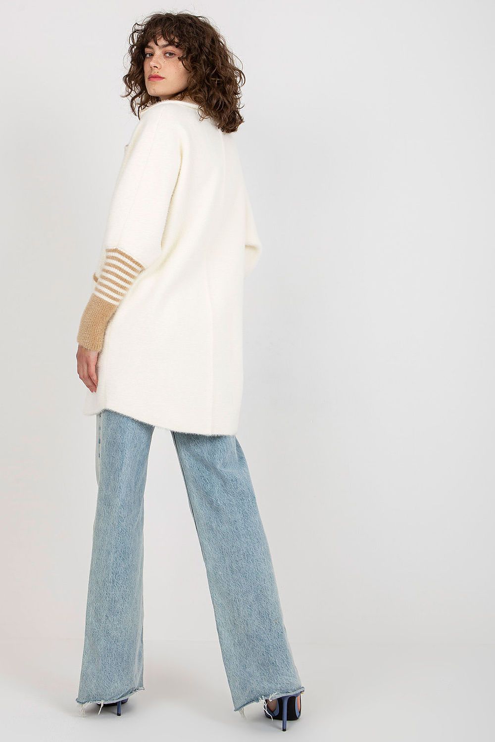 Mantel model 175712 MBM