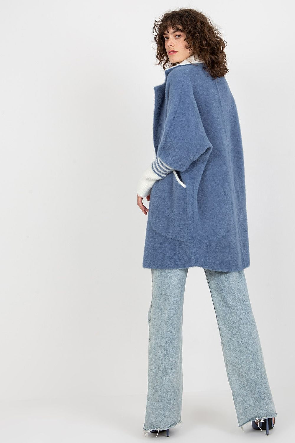 Mantel model 175713 MBM