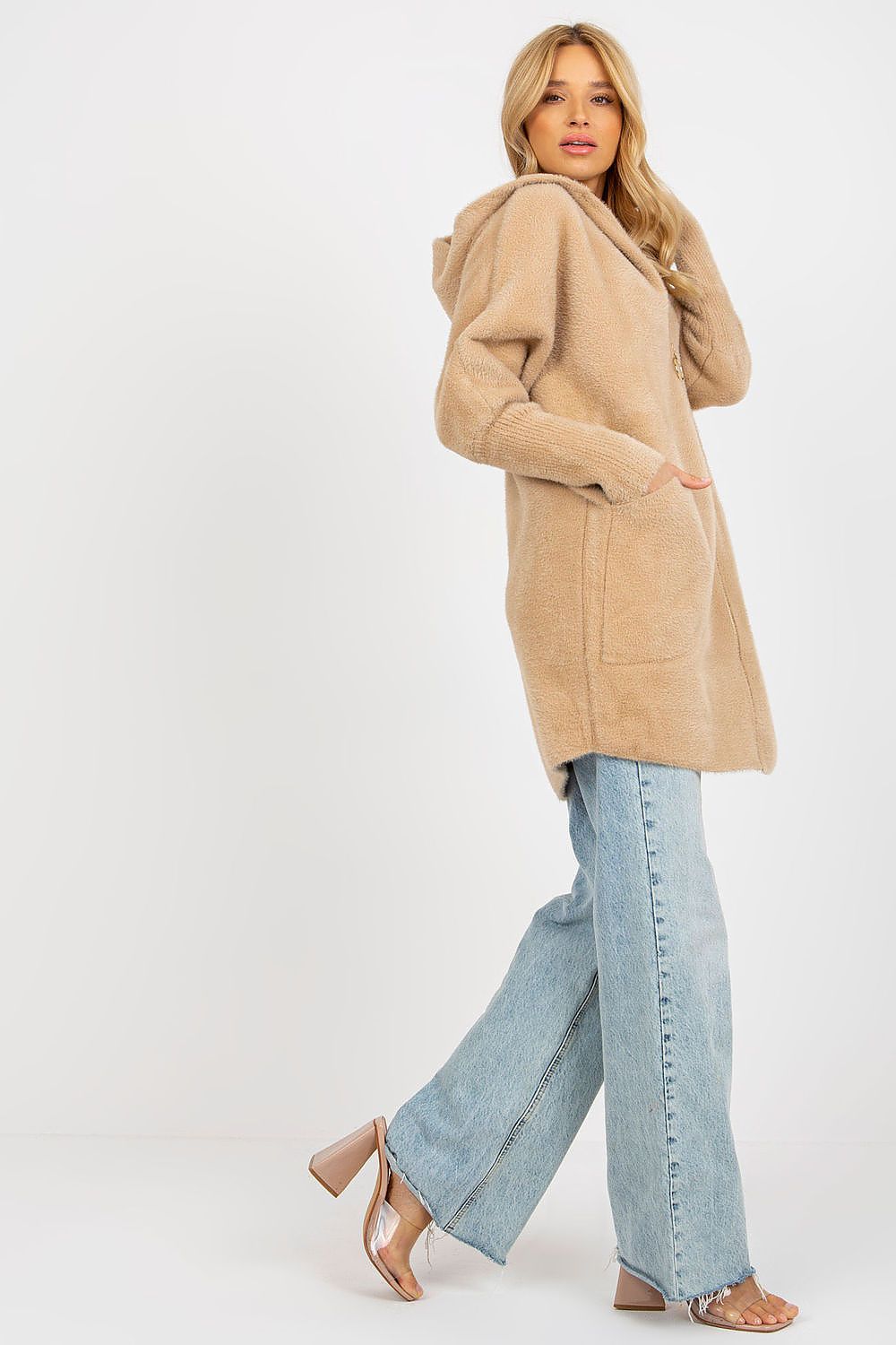 Mantel model 175944 MBM