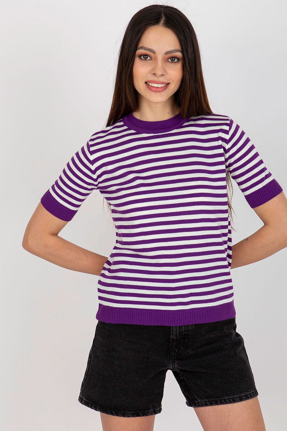 Bluse model 181572 Badu