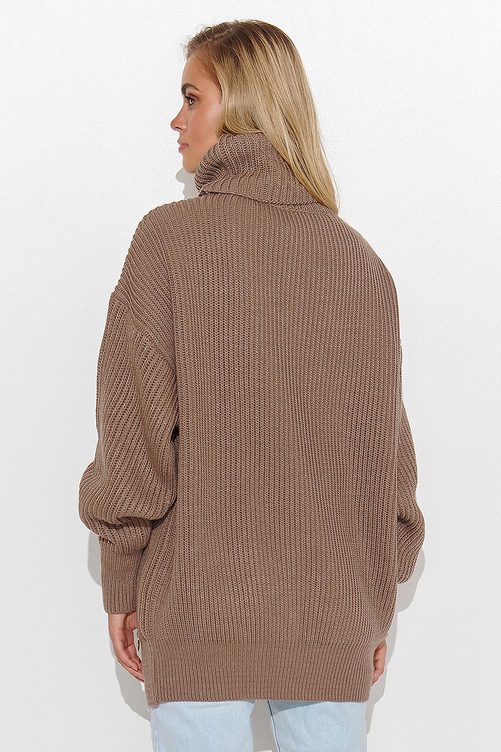 Rollkragenpullover model 185216 Makadamia