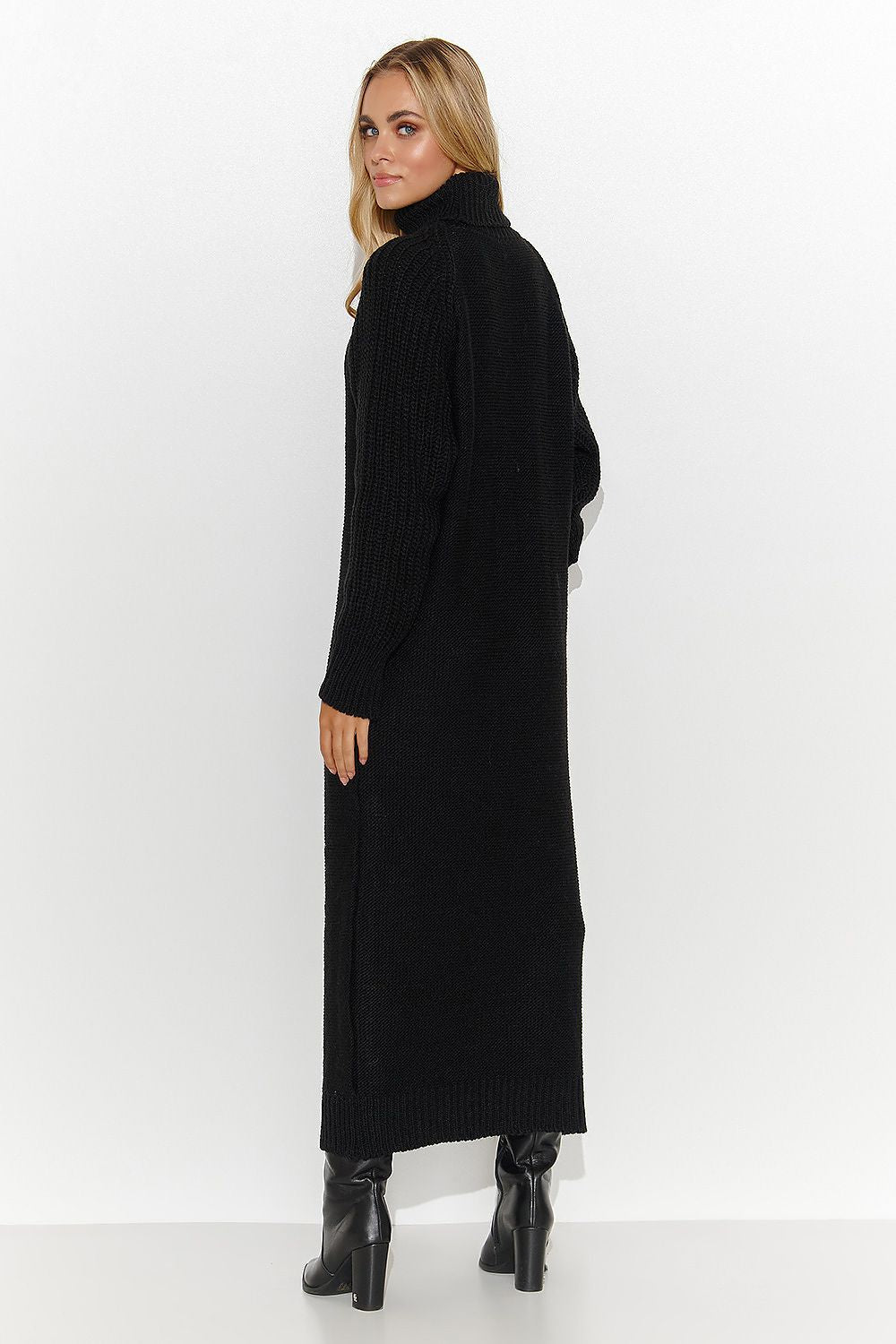 Alltagskleid model 185219 Makadamia