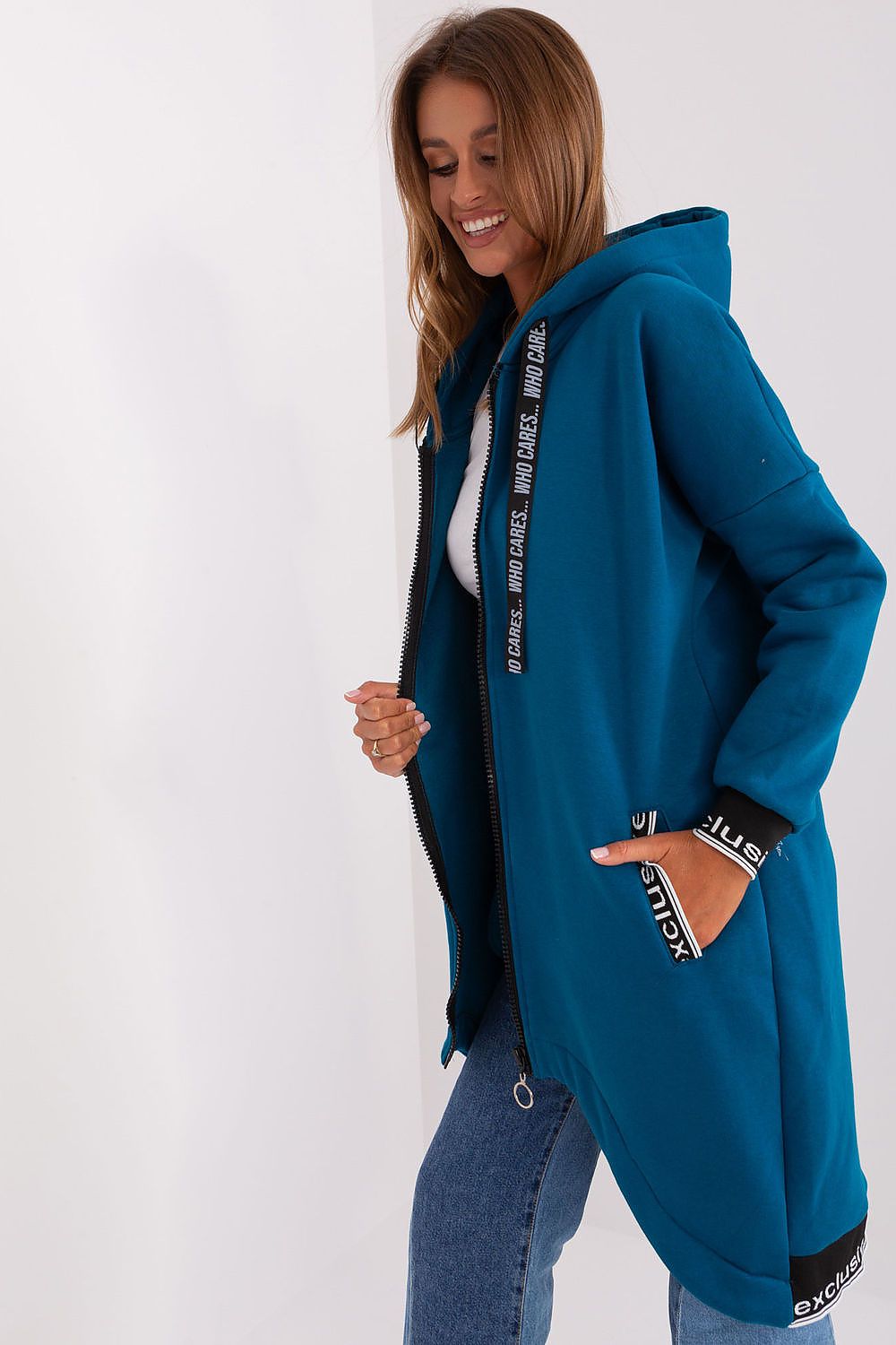 Sweater model 185932 Relevance