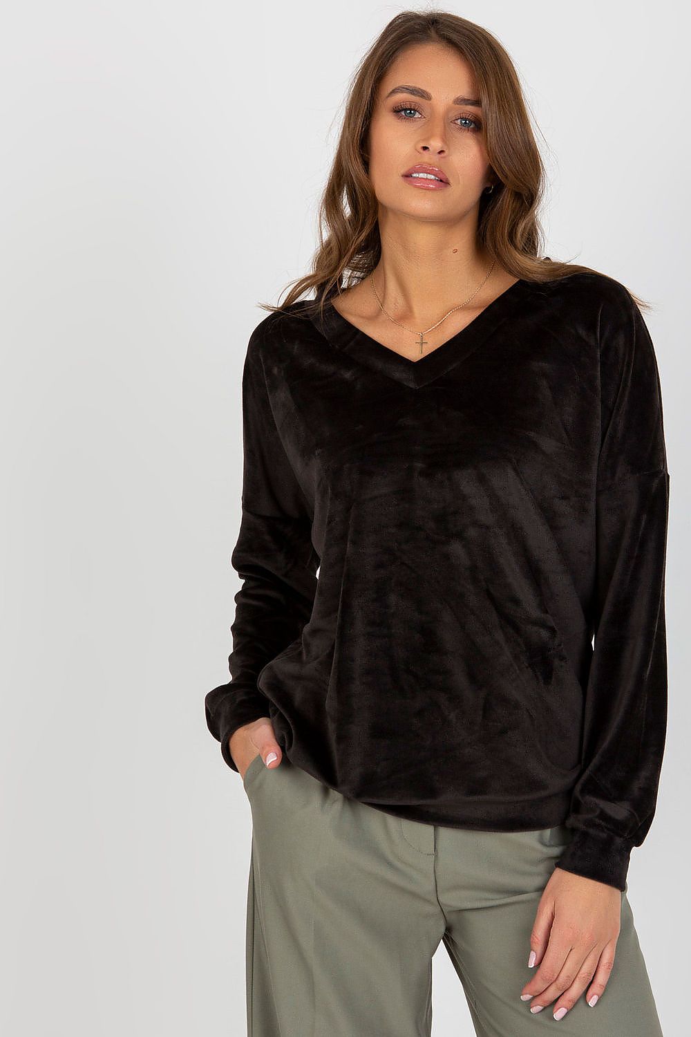 Sweater model 185955 Relevance