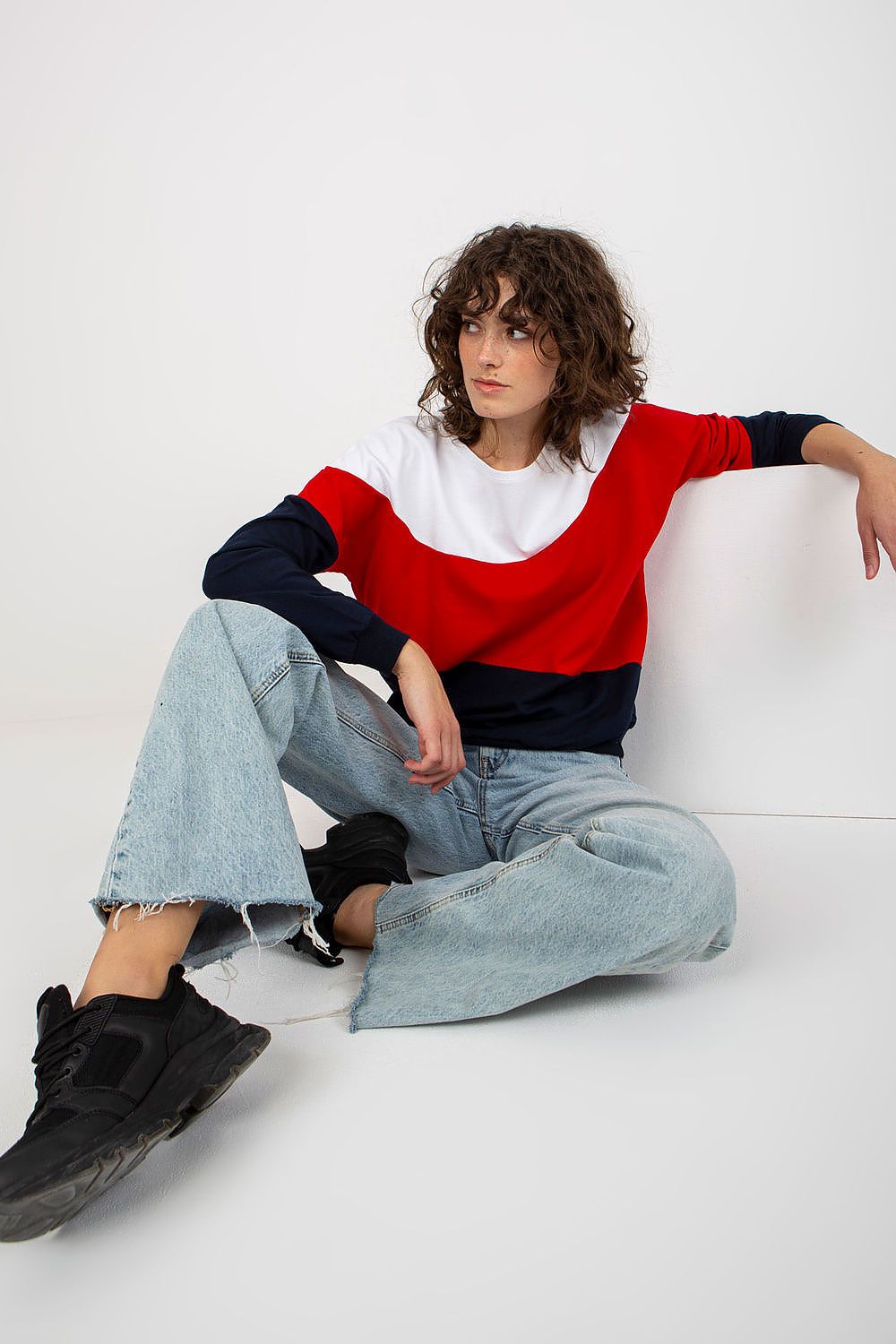 Sweater model 185960 Relevance