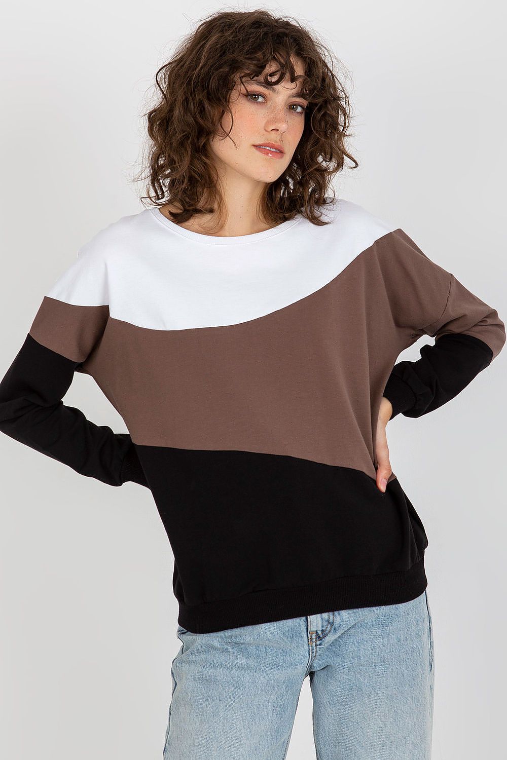 Sweater model 185961 Relevance